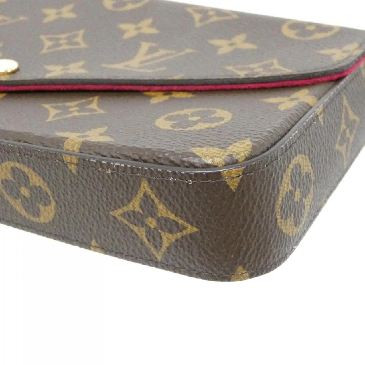 LOUIS VUITTON Pochette M81896 Shoulder Monogram 黑色 Monogram 中古品A - 縮圖 3