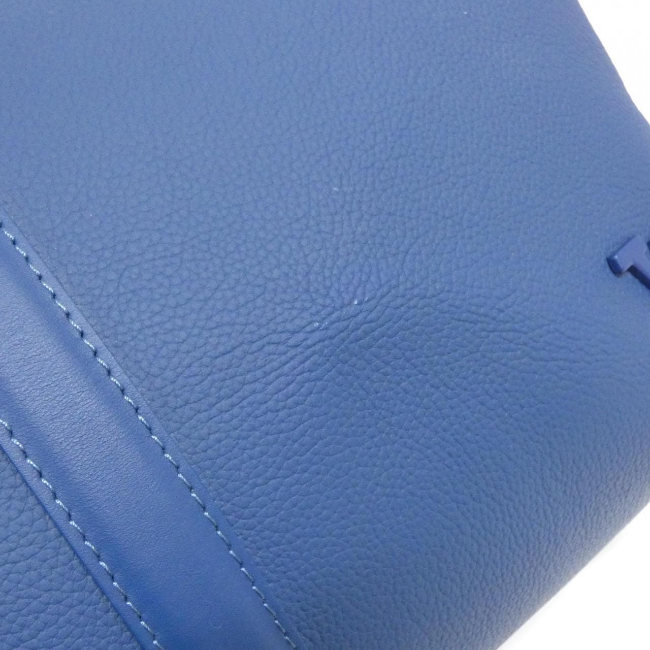 LOUIS VUITTON Keepall M23727 Boston Bag Lambskin Silver Lambskin Rank A - Thumbnail 5