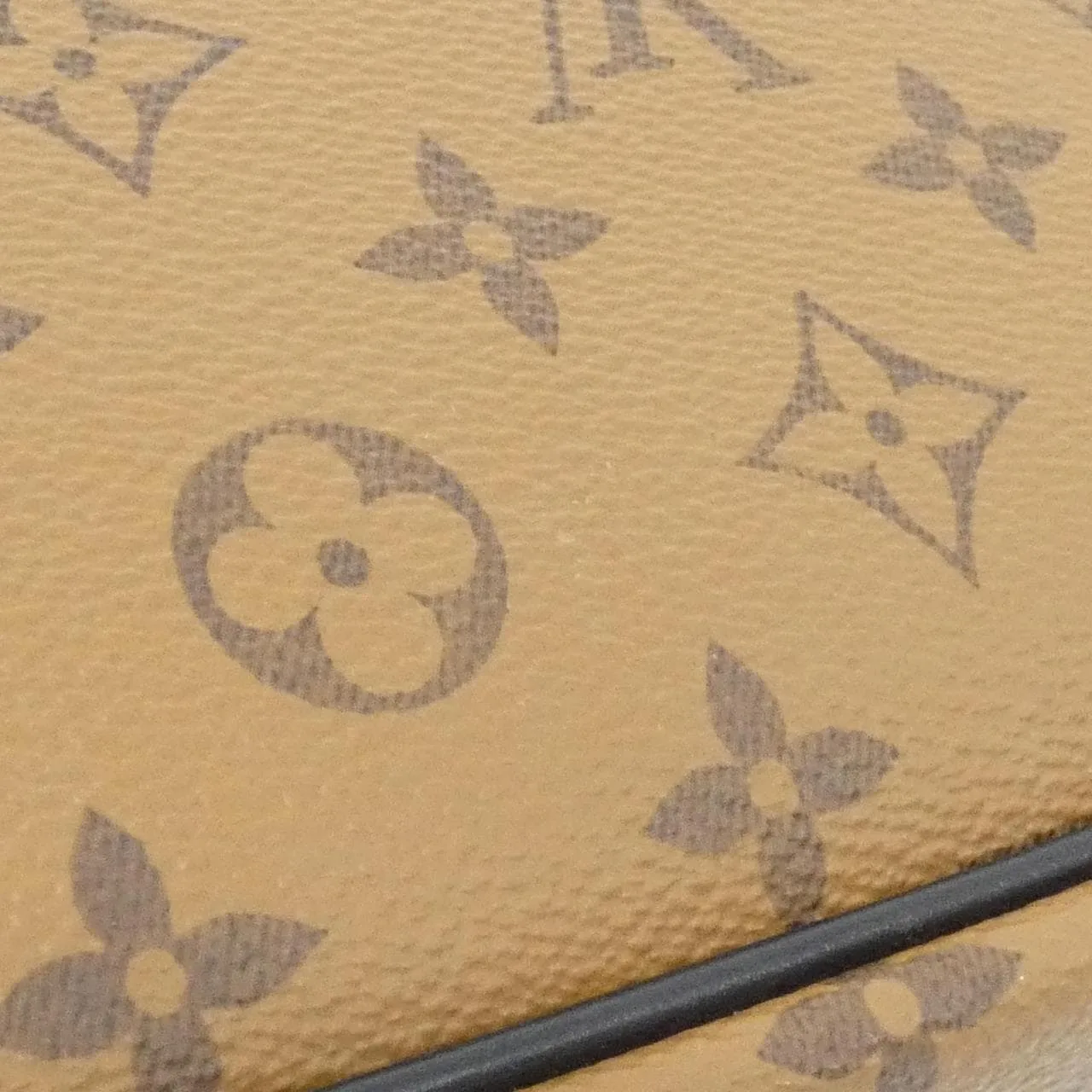 LOUIS VUITTON M26587 Shoulder Monogram Black Monogram Rank A - Thumbnail 4