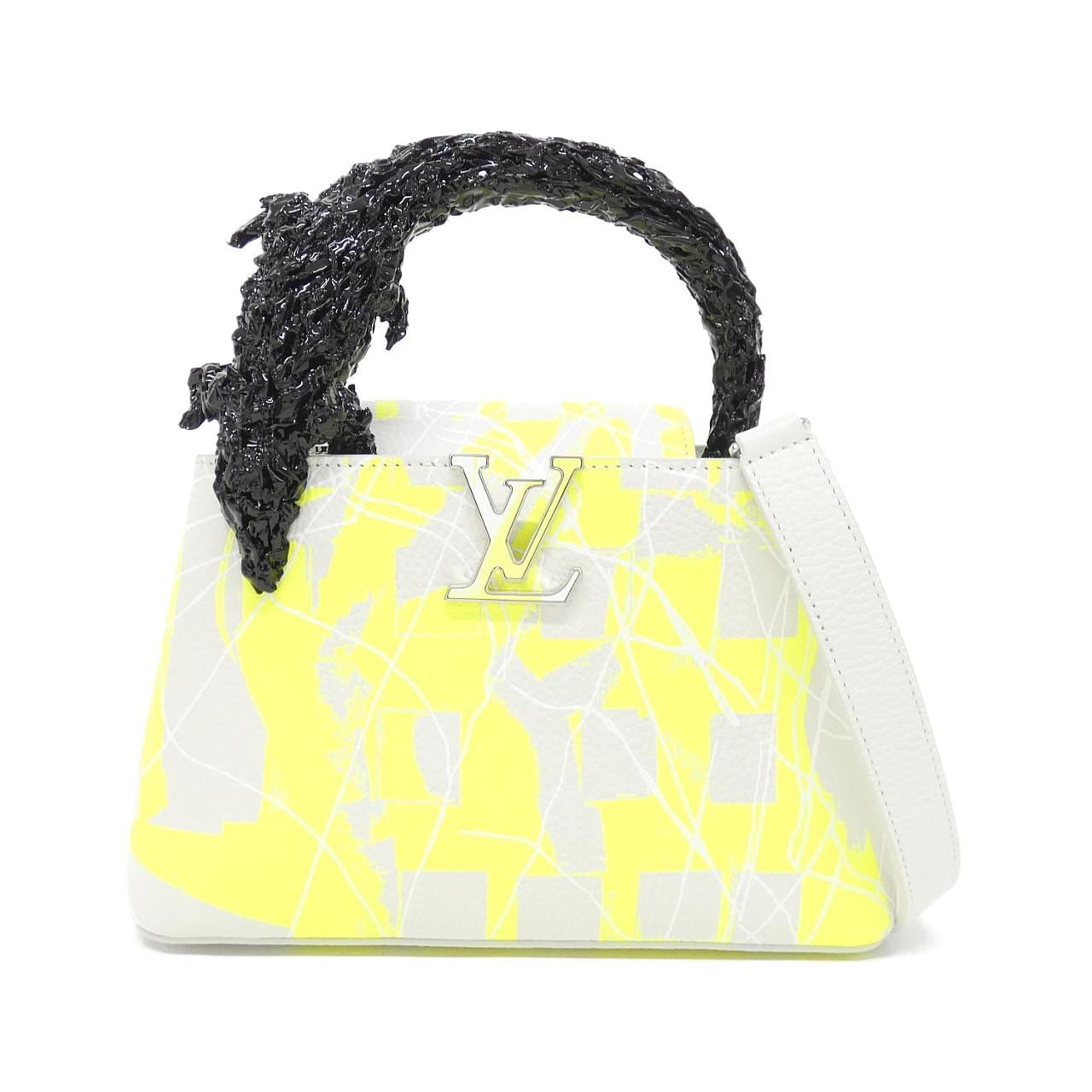 LOUIS VUITTON Capucines M25427 Bag