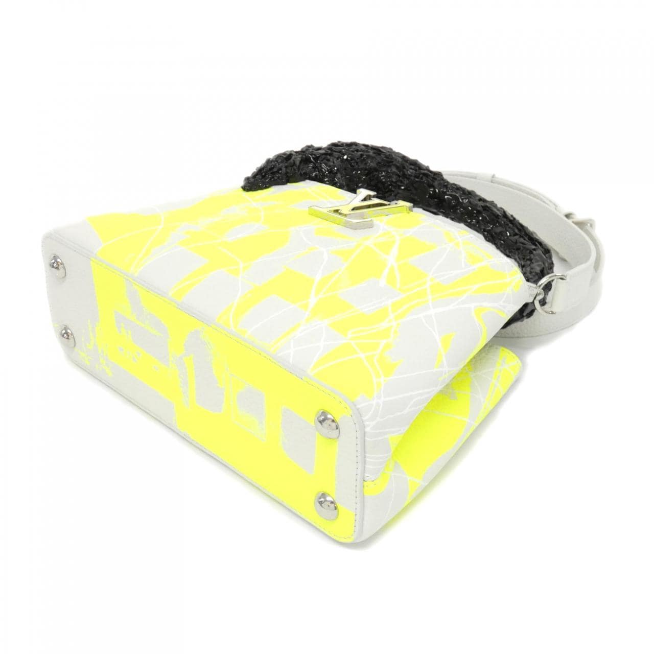 LOUIS VUITTON Capucines M25427 Bag White Rank A - Thumbnail 3