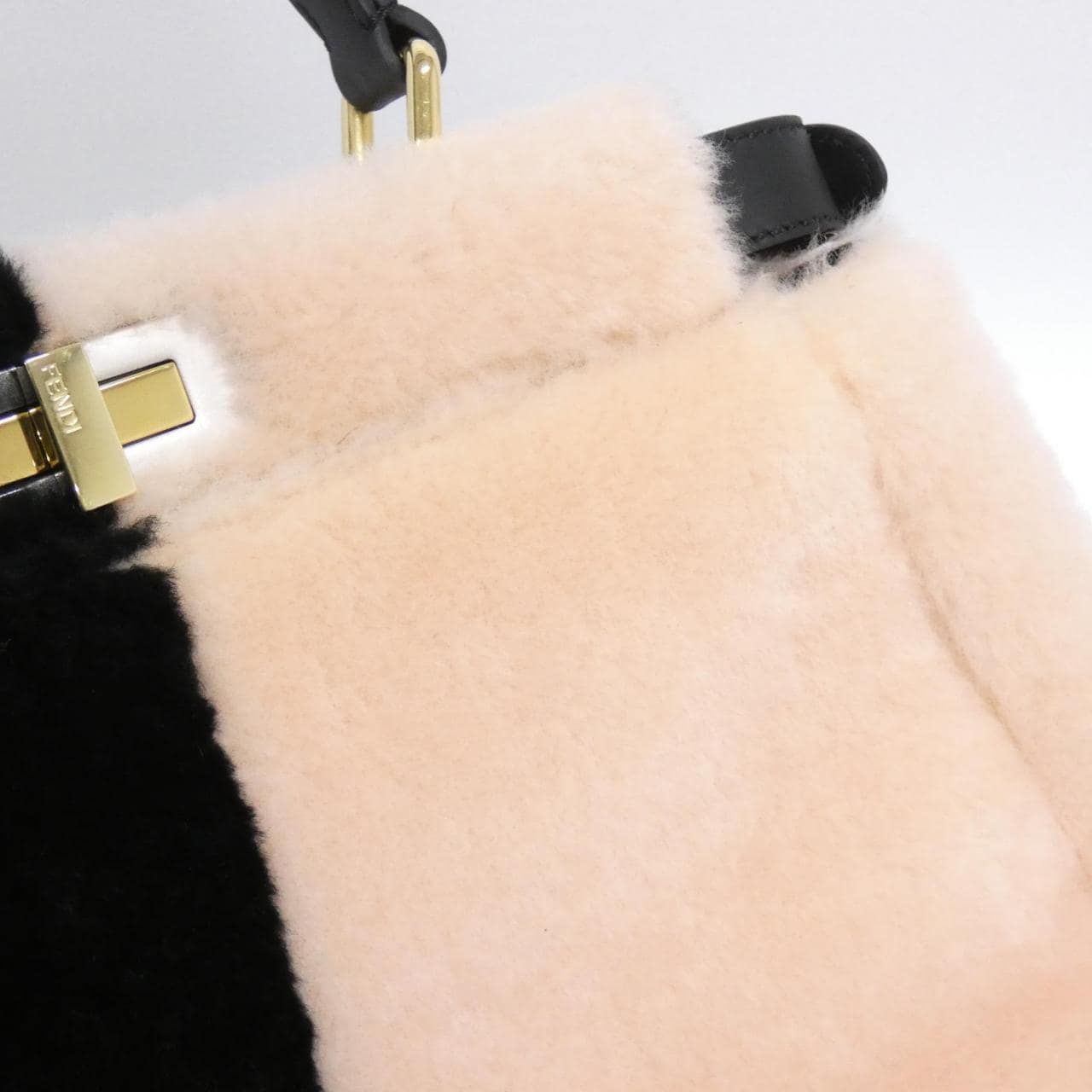 FENDI Peekaboo 8BN290 5CM Bag 黑色 中古品A - 縮圖 4