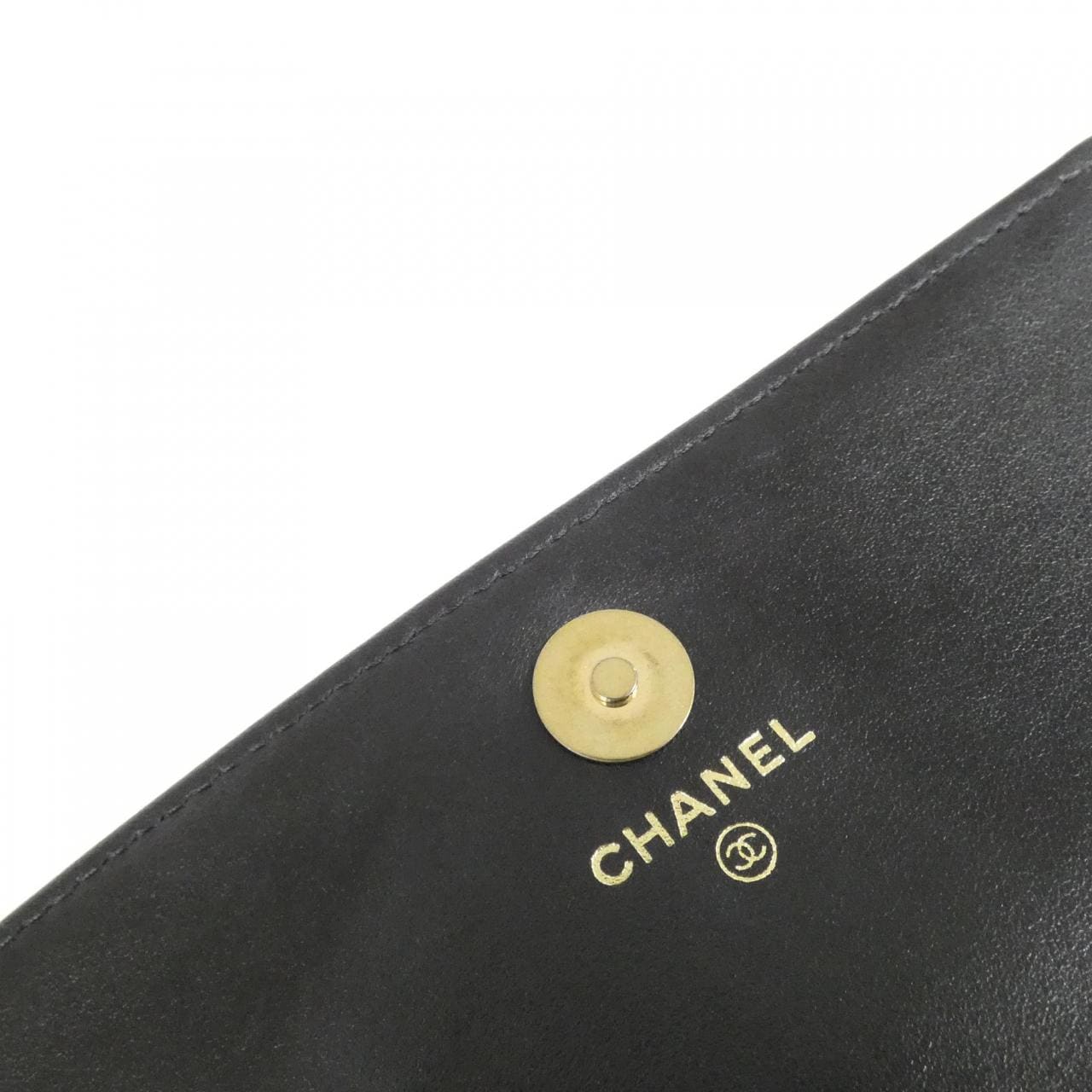 CHANEL Chanel 19 AP3774 Belt Bag Lambskin Black Lambskin - Thumbnail 10