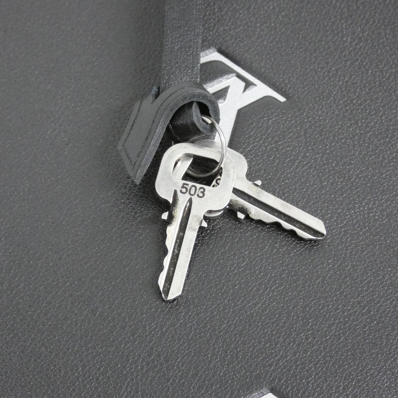 LOUIS VUITTON Alma M24397 Bag Black - Thumbnail 6