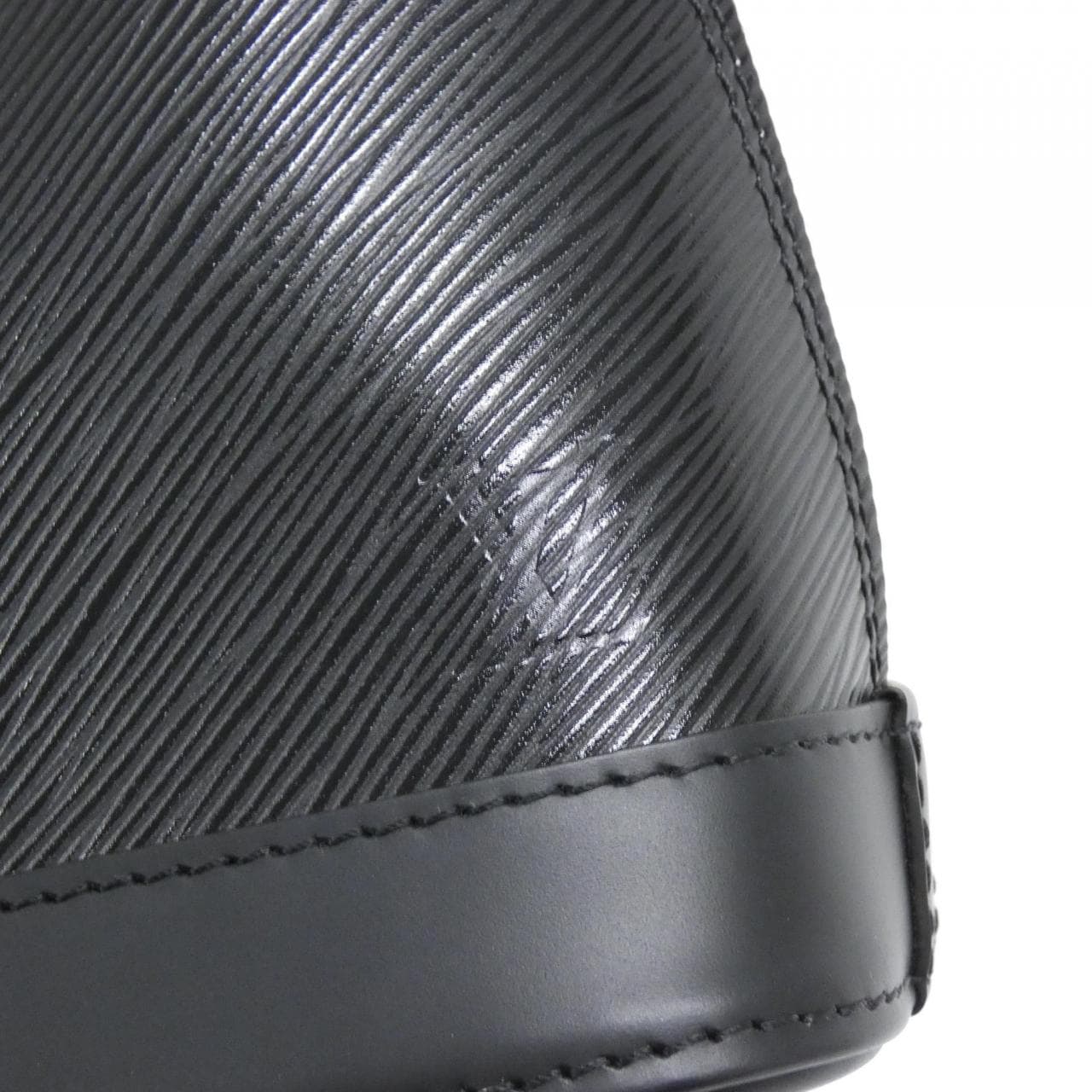 LOUIS VUITTON Alma M25103 Backpack Epi 黑色 Epi 中古品A - 縮圖 4