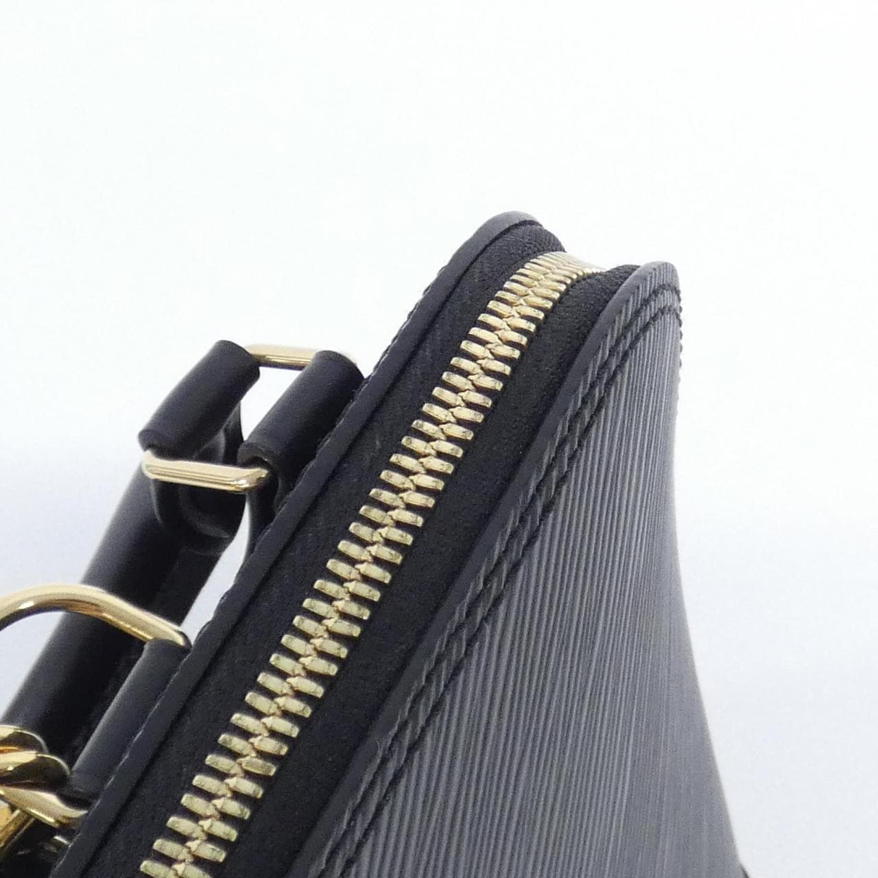 LOUIS VUITTON Alma M25103 Backpack Epi 黑色 Epi 中古品A - 縮圖 6