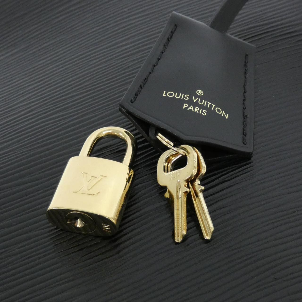 LOUIS VUITTON Alma M25103 Backpack Epi 黑色 Epi 中古品A - 縮圖 7