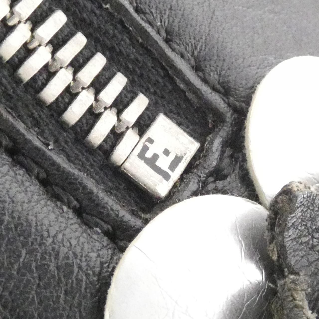 FENDI 8BZ038 7RL Backpack Leather 黑色 皮革 中古品A - 縮圖 5