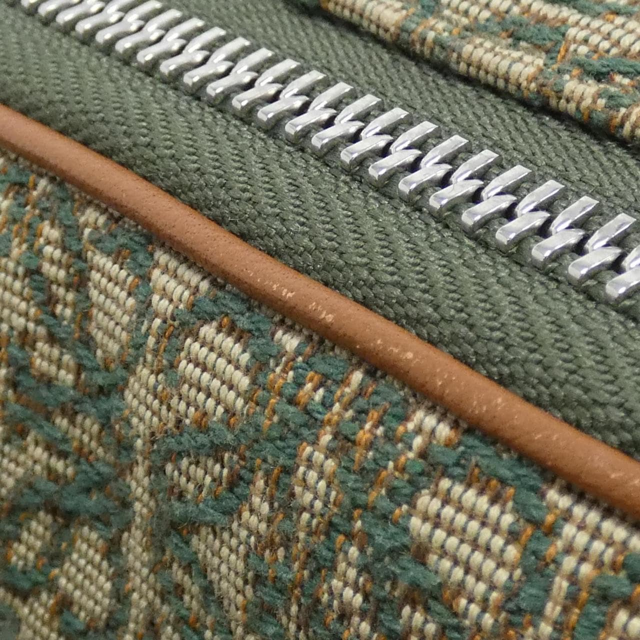 LOEWE B604Z80X01 Shoulder Bag Canvas 黑色 帆布 中古品A - 縮圖 6