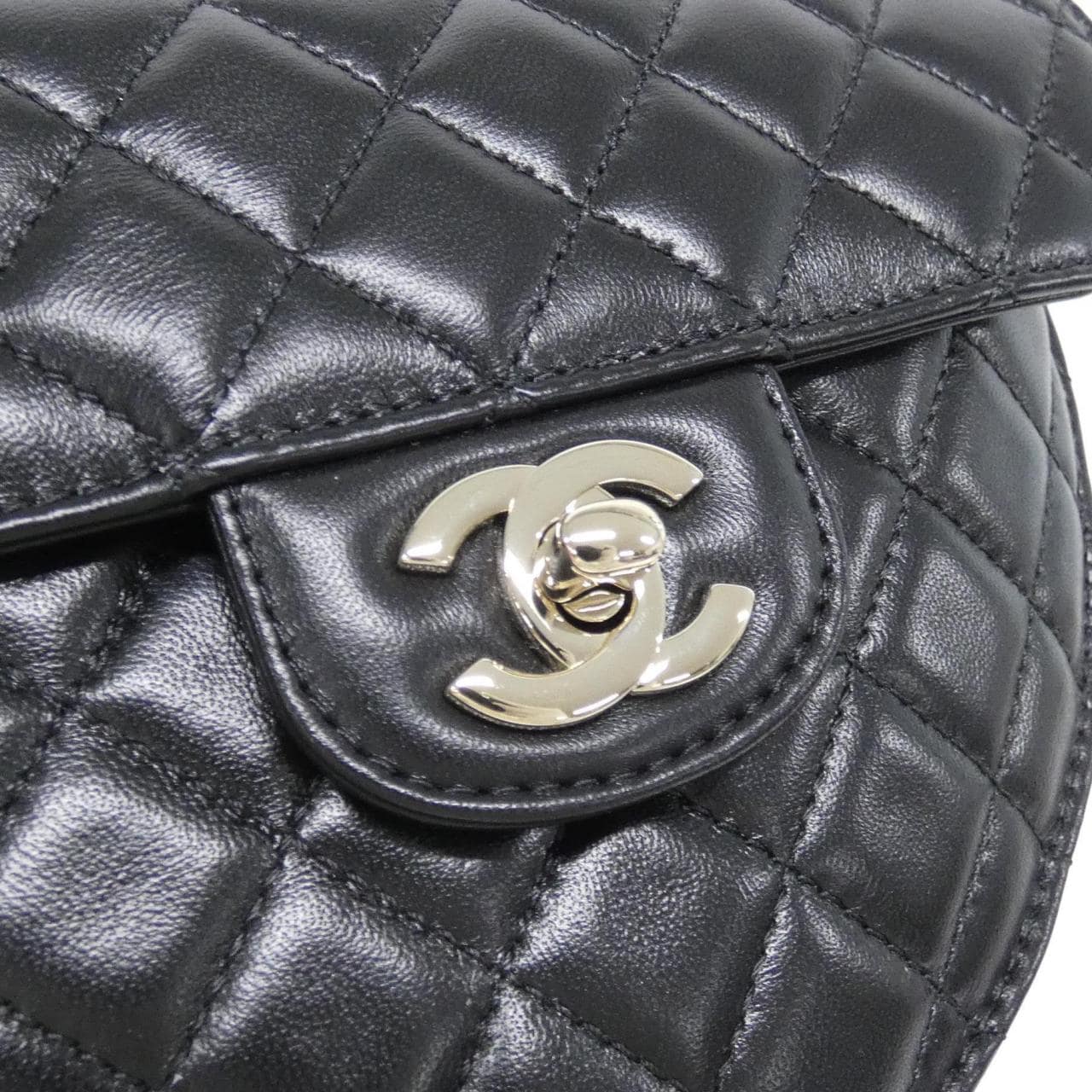 CHANEL AS5764 Shoulder Lambskin Black Lambskin - Thumbnail 4