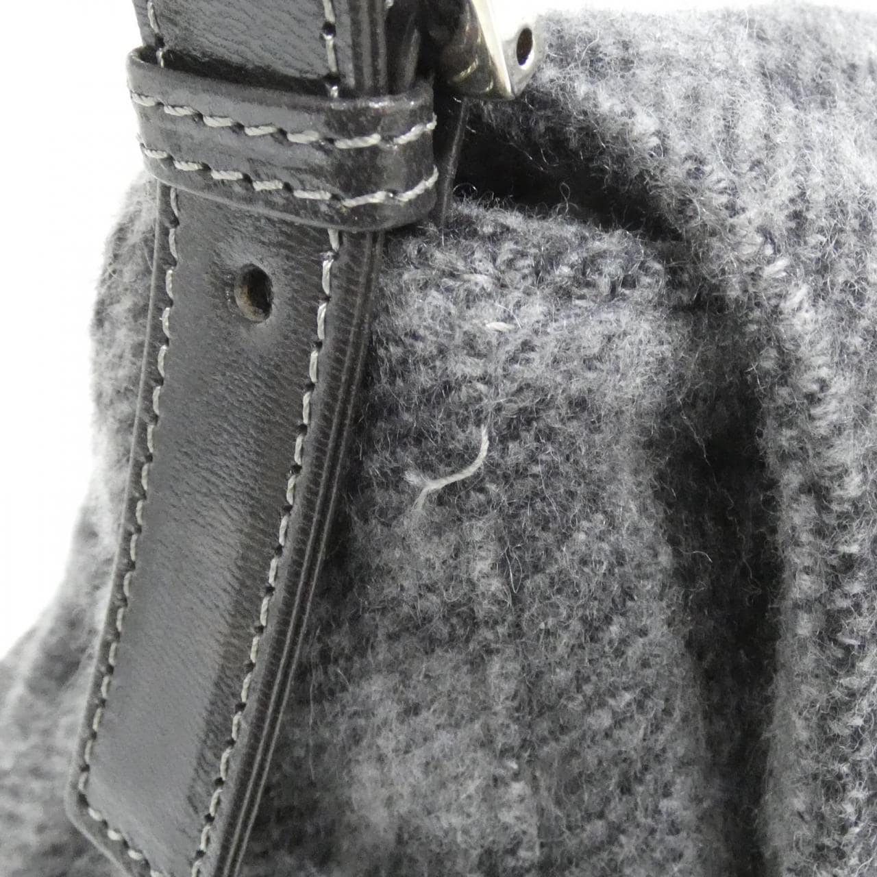 FENDI Baguette 26325 Shoulder Bag Grey - Thumbnail 4