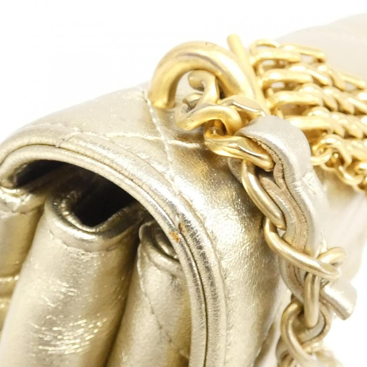 CHANEL Chanel 22 AS3240 Shoulder Lambskin 金色 羊皮 中古品A - 縮圖 5