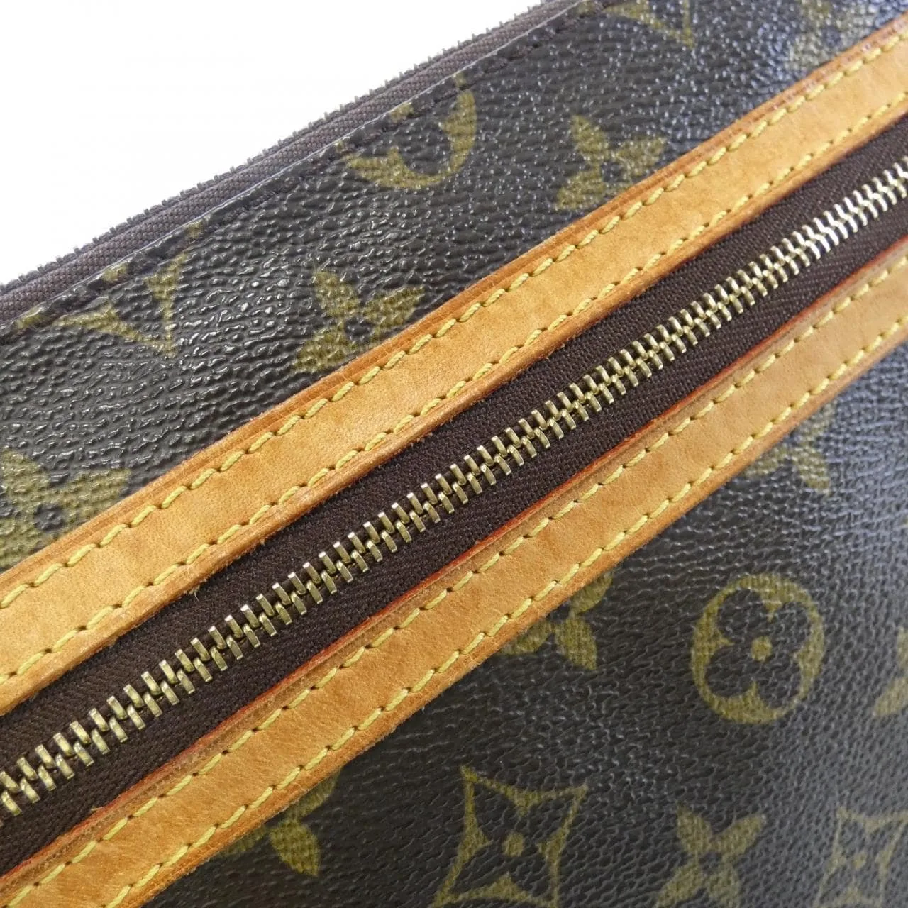 LOUIS VUITTON Pochette M40044 肩背包 Monogram 5