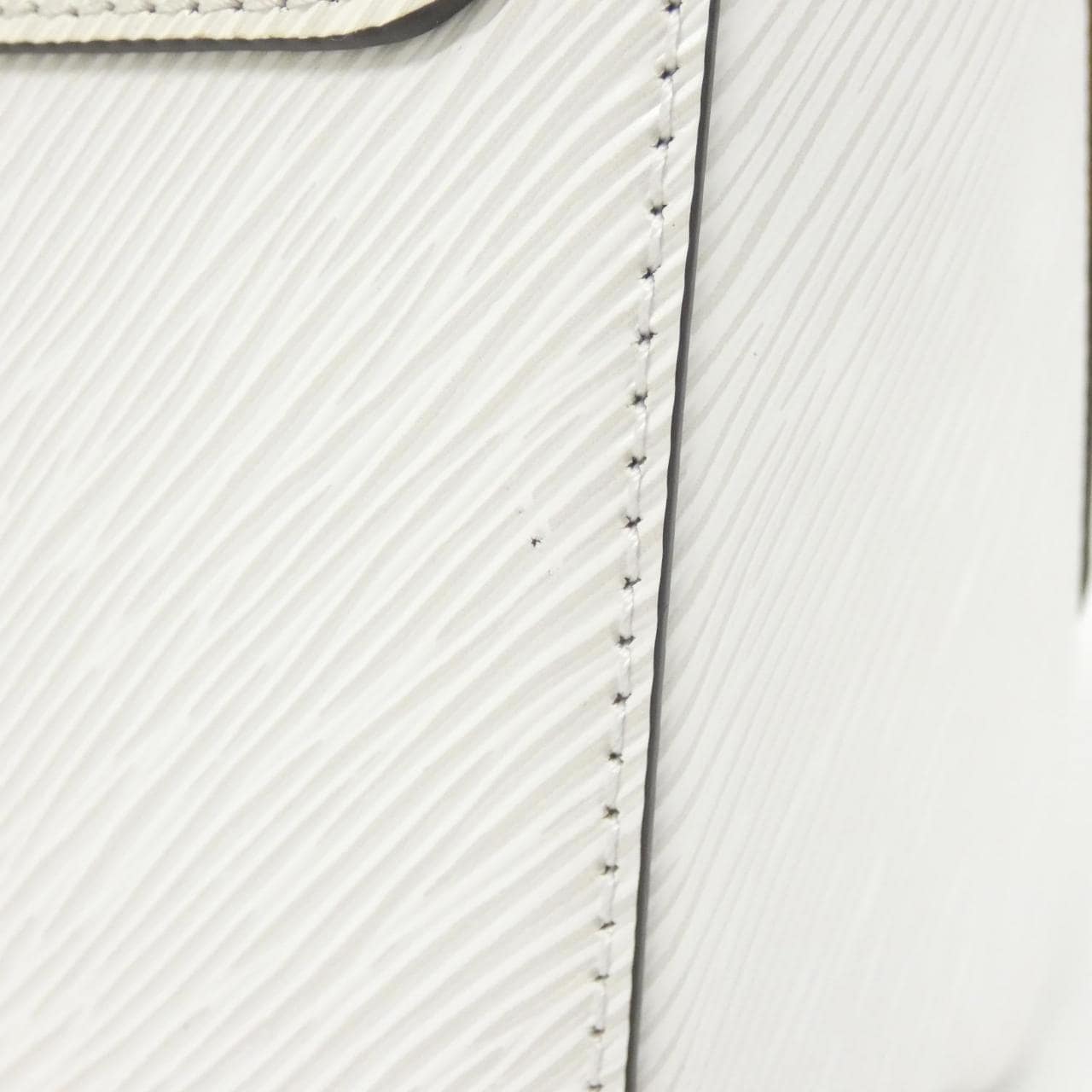 LOUIS VUITTON Twist M21111 Shoulder Bag Epi Black Epi - Thumbnail 4