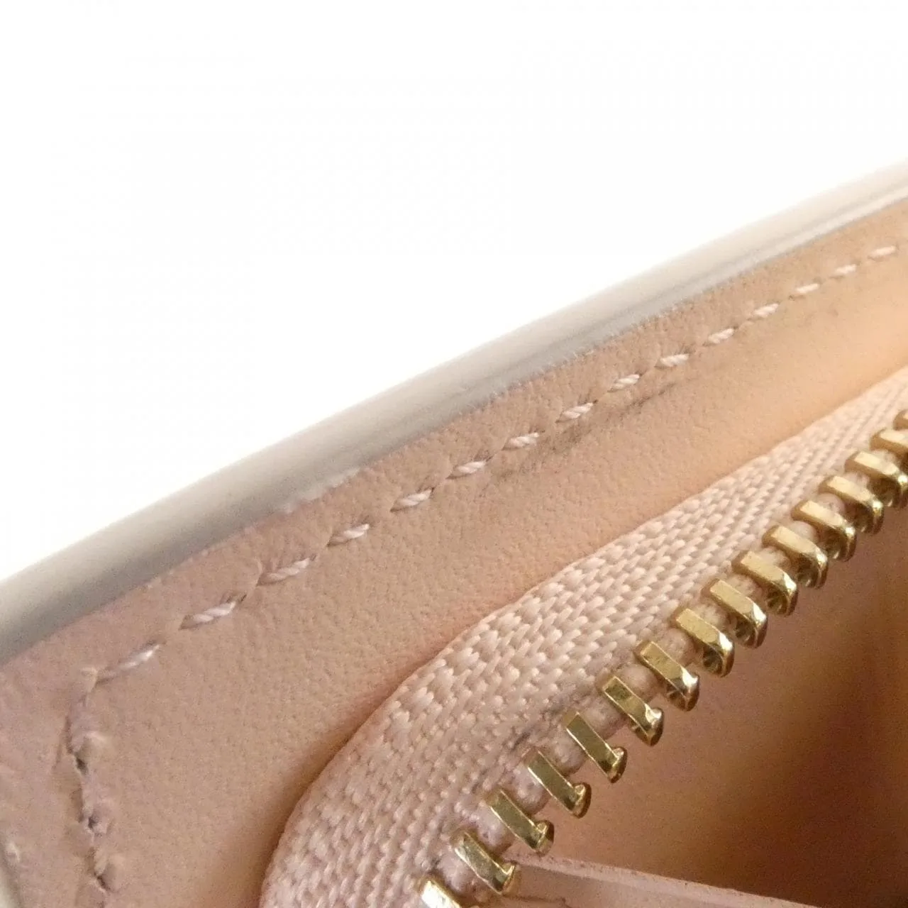 LOUIS VUITTON Mahina M14172 Wallet 粉色 中古品B - 縮圖 7