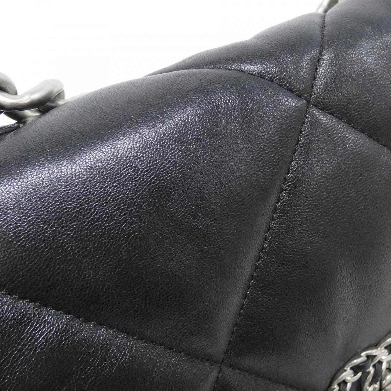 CHANEL Chanel 19 AS1161 Shoulder Bag Lambskin 黑色 羊皮 中古品A - 縮圖 4