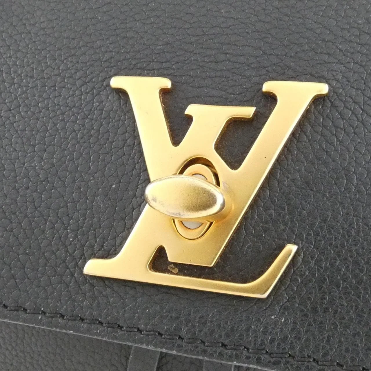 LOUIS VUITTON Backpack Black Rank B - Thumbnail 4