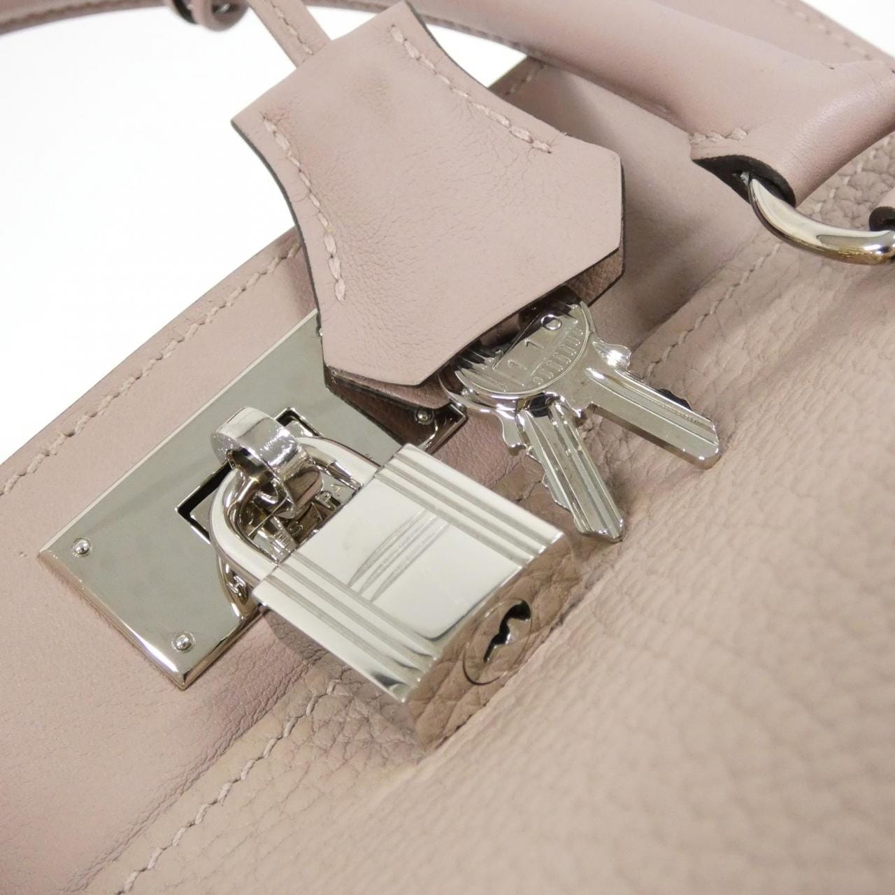 HERMES HERMÈS 069448CK Bag Clemence 黑色 Clemence 皮 中古品A - 縮圖 4