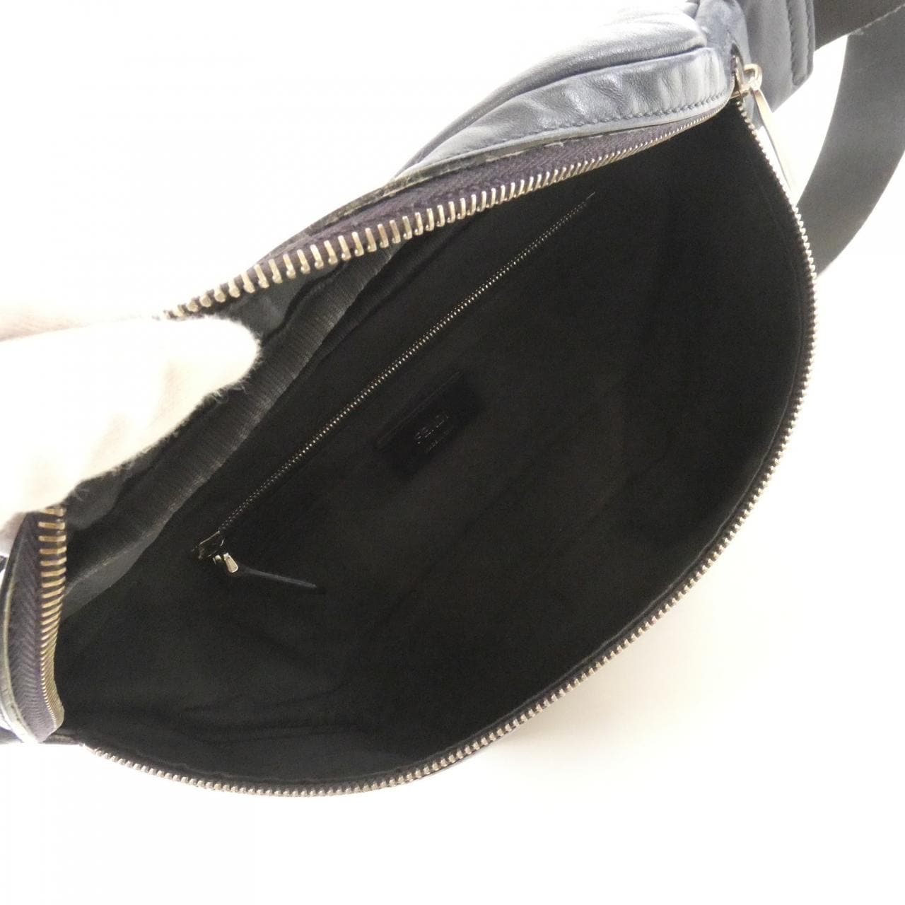 FENDI 7VA434 A9ZC Bag Black - Thumbnail 8