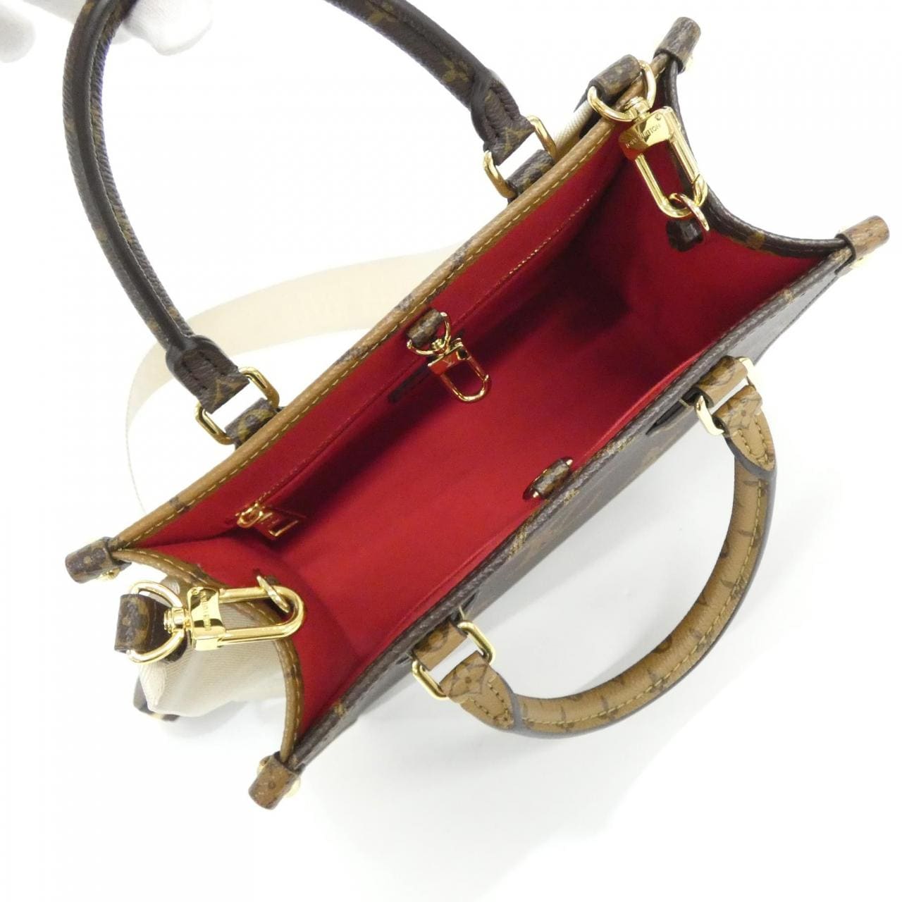 LOUIS VUITTON OnTheGo M46373 Bag Monogram 黑色 Monogram 中古品A - 縮圖 6