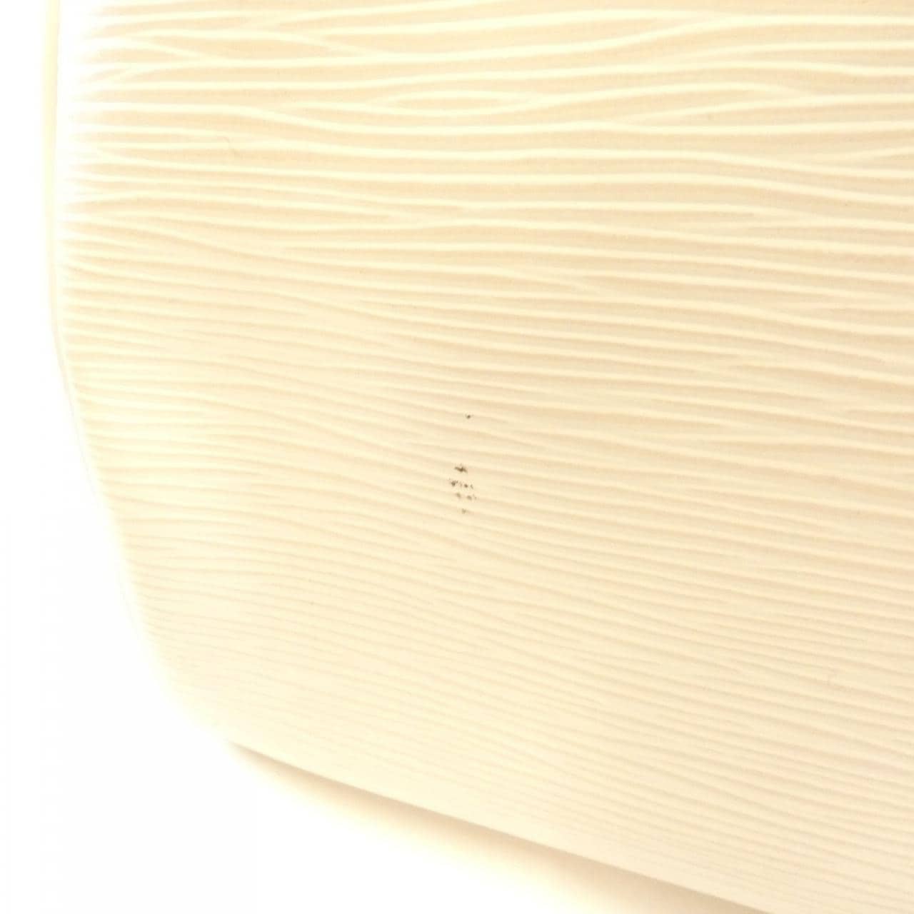 LOUIS VUITTON M5931J Bag Epi 黑色 Epi - 縮圖 6