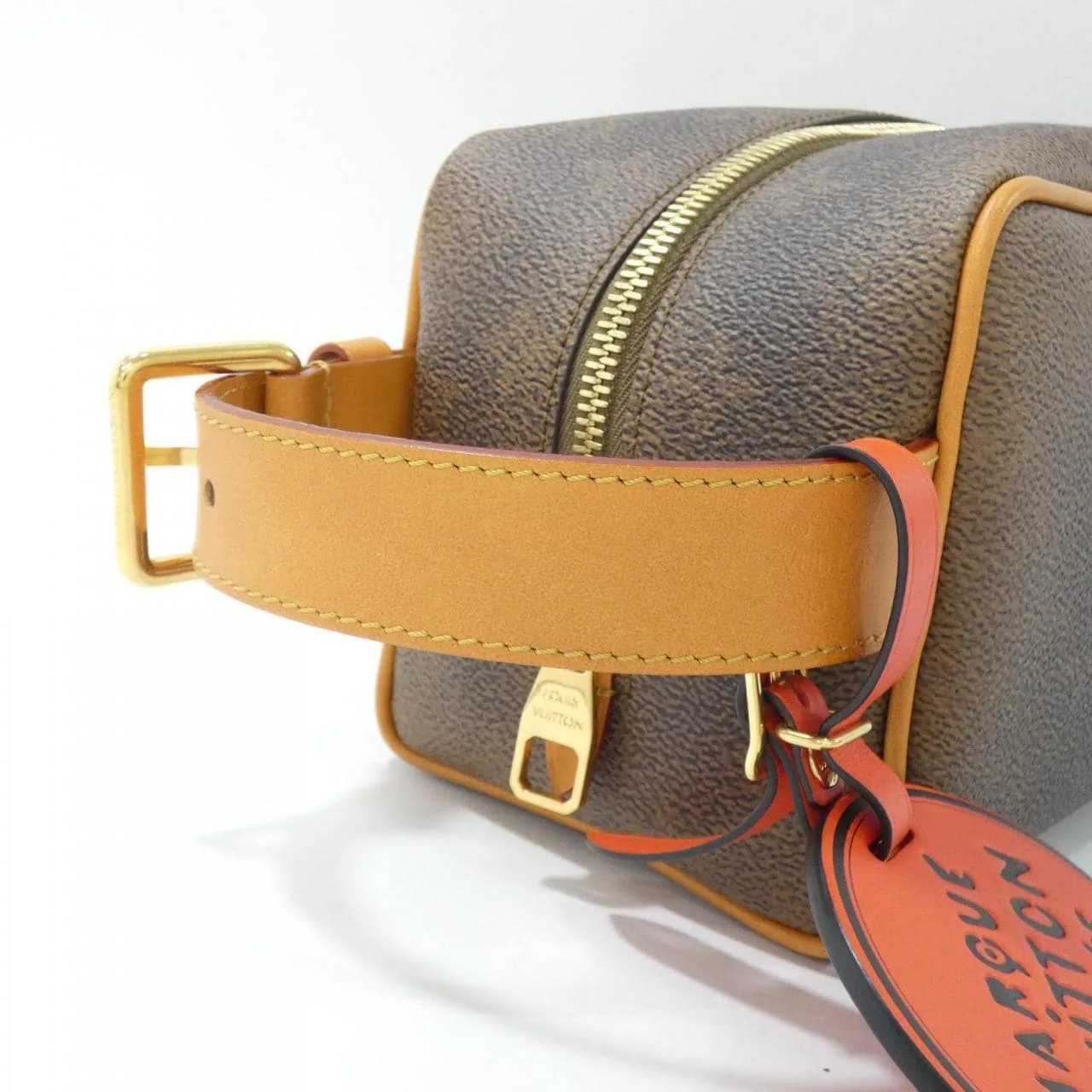 LOUIS VUITTON M11765 Pouch Monogram 黑色 Monogram 中古品A - 縮圖 4