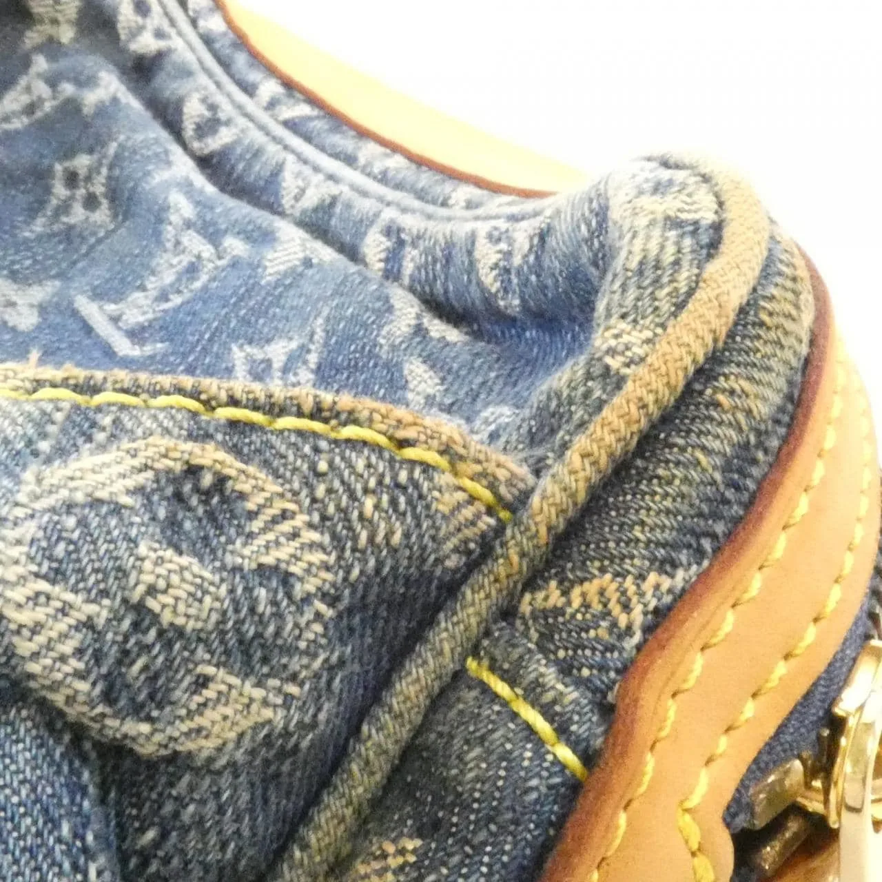 LOUIS VUITTON Bum Bag M95347 Shoulder Monogram 藍色 Monogram 中古品B - 縮圖 6