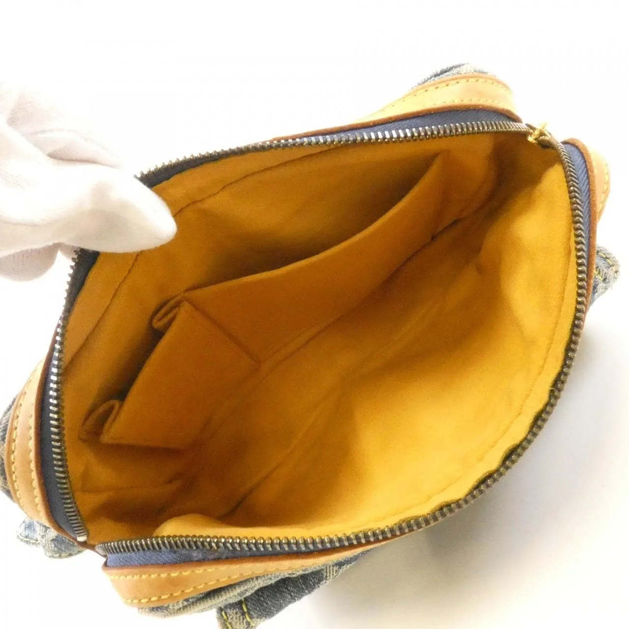 LOUIS VUITTON Bum Bag M95347 Shoulder Monogram 藍色 Monogram 中古品B - 縮圖 8