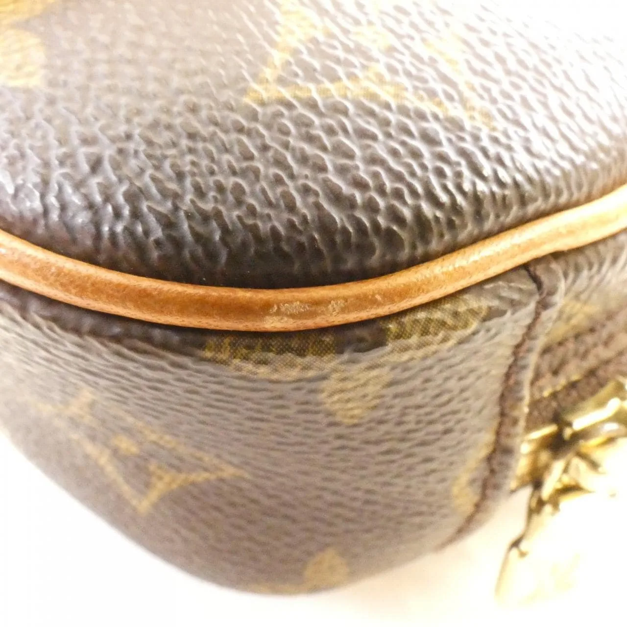 LOUIS VUITTON Pochette M51870 Shoulder Monogram