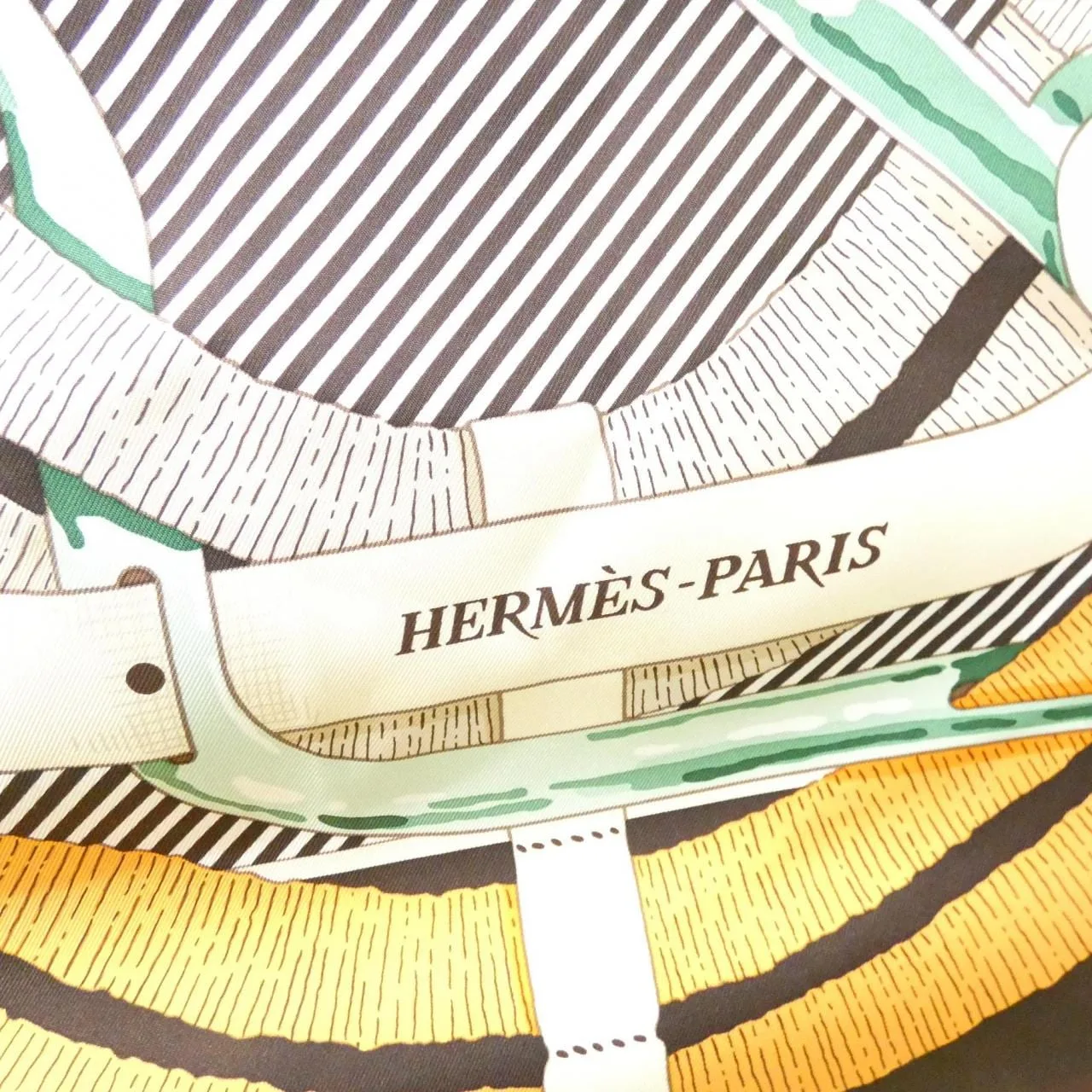 HERMES Scarf Black Rank A - Thumbnail 2