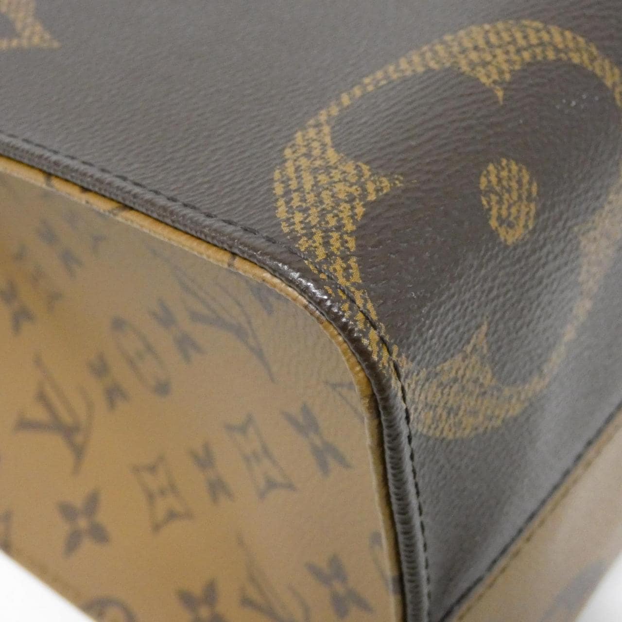 LOUIS VUITTON OnTheGo M45321 Bag Monogram 黑色 Monogram 中古品A - 縮圖 3