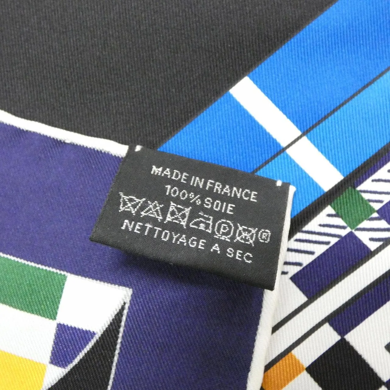 HERMES Scarf 黑色 中古品A - 縮圖 3