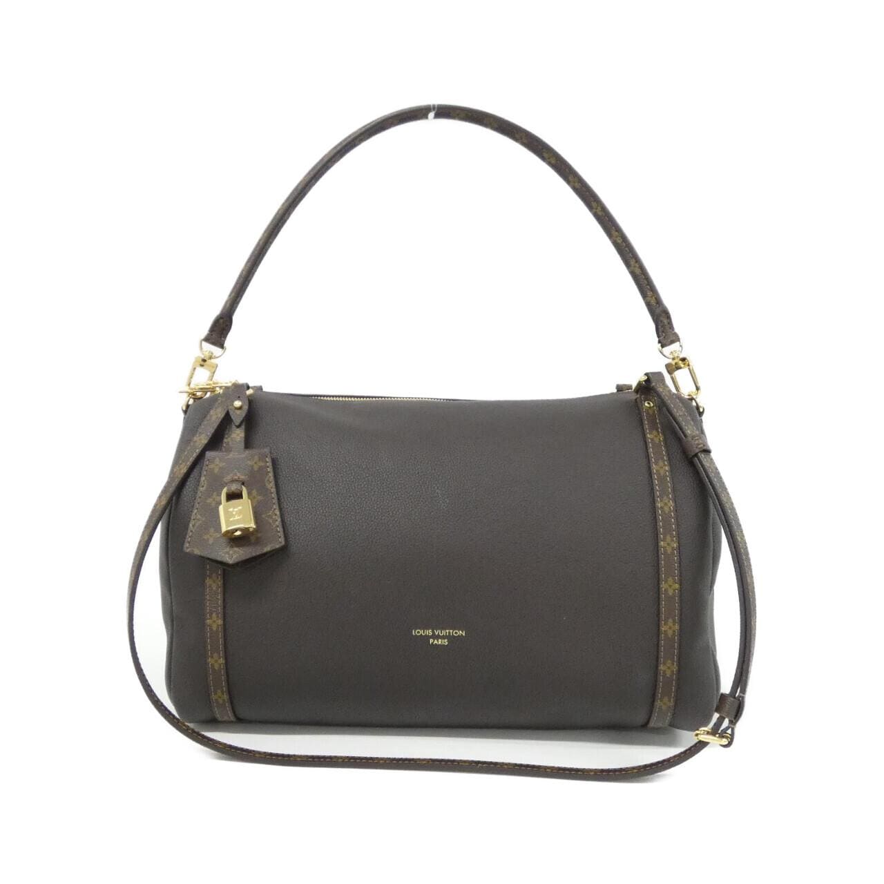 LOUIS VUITTON M26397 Shoulder Bag