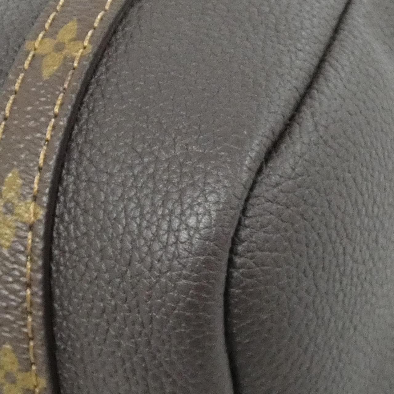 LOUIS VUITTON M26397 Shoulder Bag 黑色 中古品A - 縮圖 3