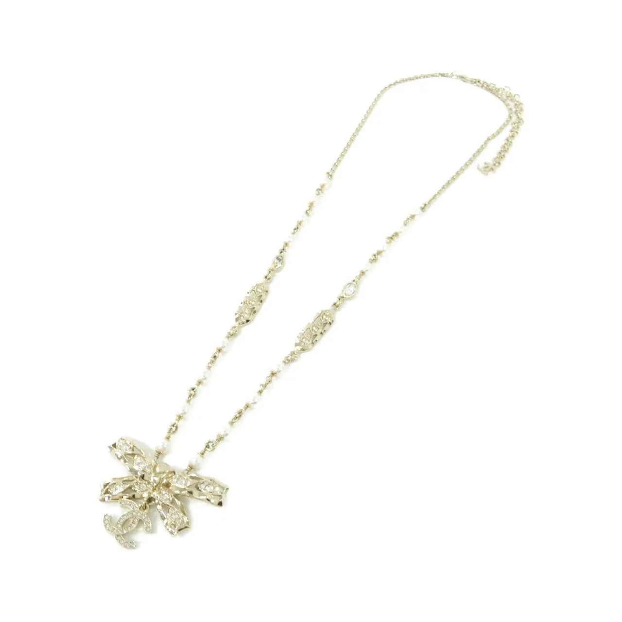 CHANEL Accessories White Rank A - Thumbnail 2