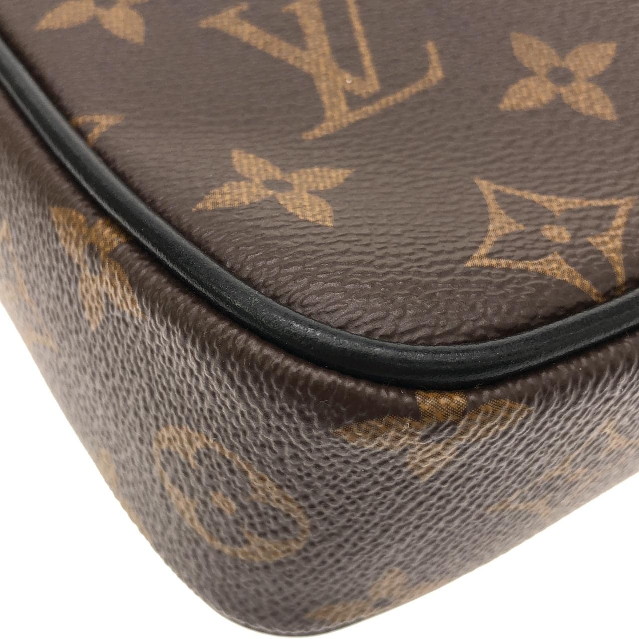 LOUIS VUITTON Christopher M69404 Shoulder Bag Monogram 黑色 Monogram 中古品A - 縮圖 3