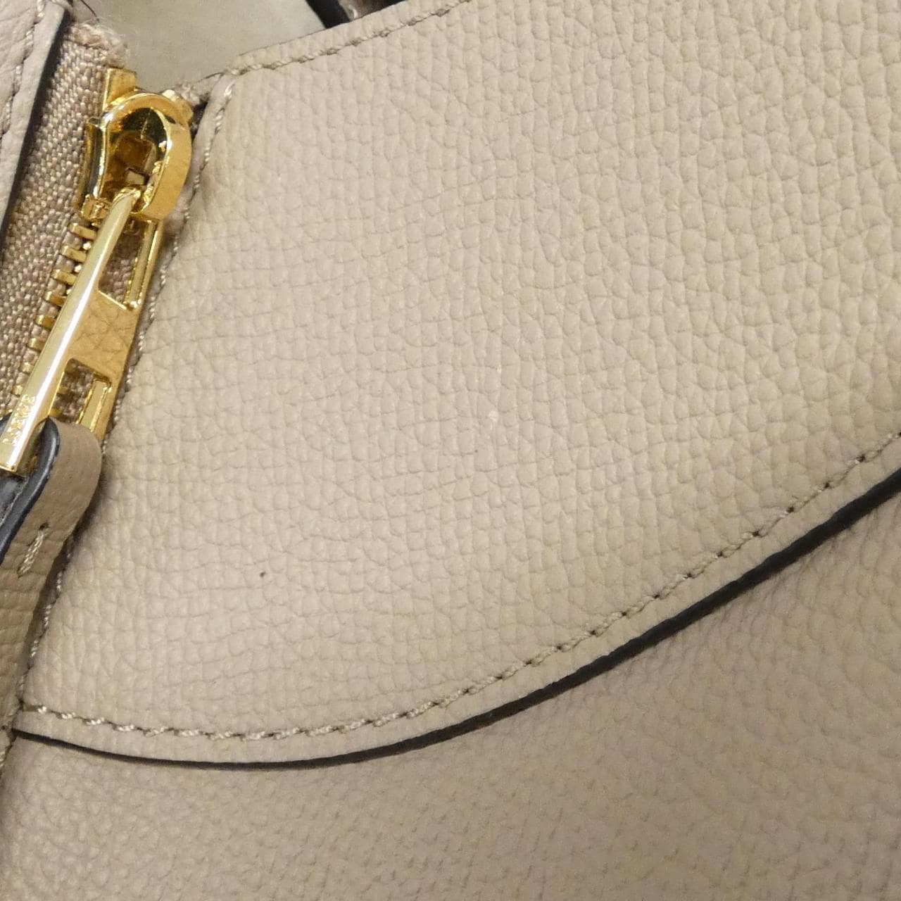 LOEWE Hammock A538S35X18 Shoulder Bag 黑色 中古品A - 縮圖 7