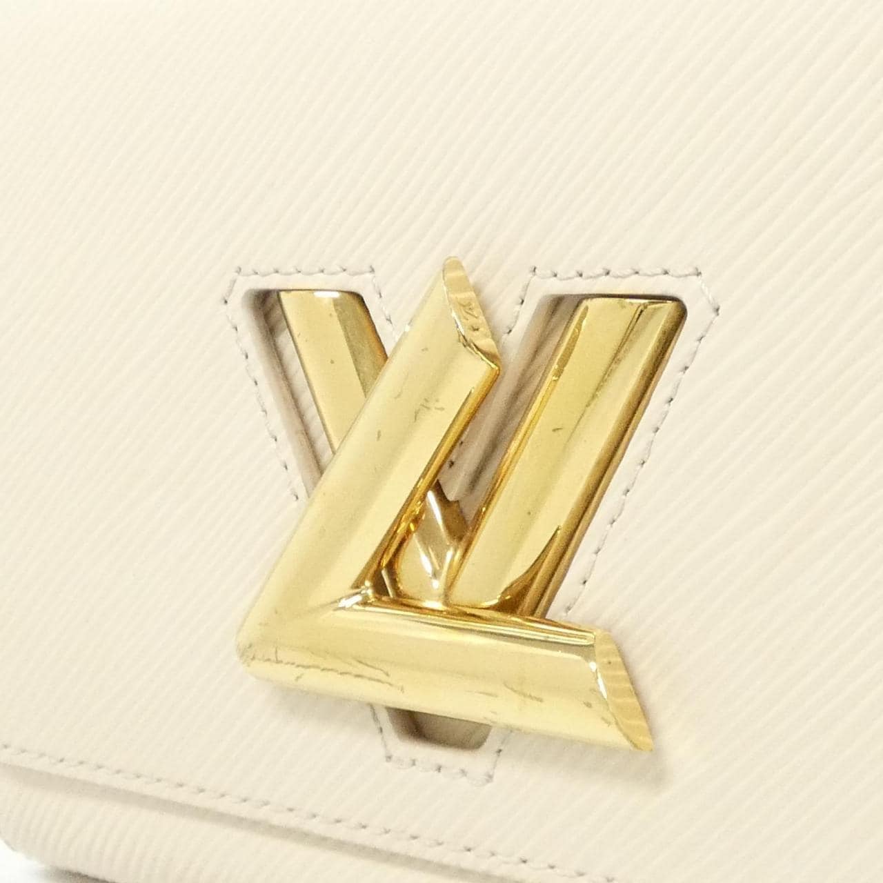 LOUIS VUITTON Twist M22373 Shoulder Bag Epi White Epi Rank A - Thumbnail 4