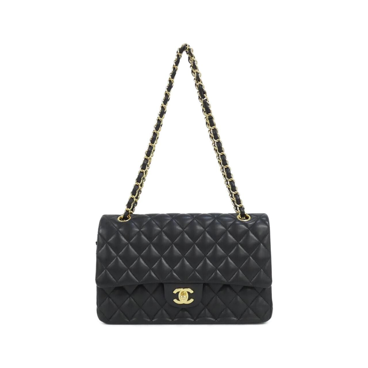 CHANEL Matelasse 1112 Shoulder Bag Lambskin