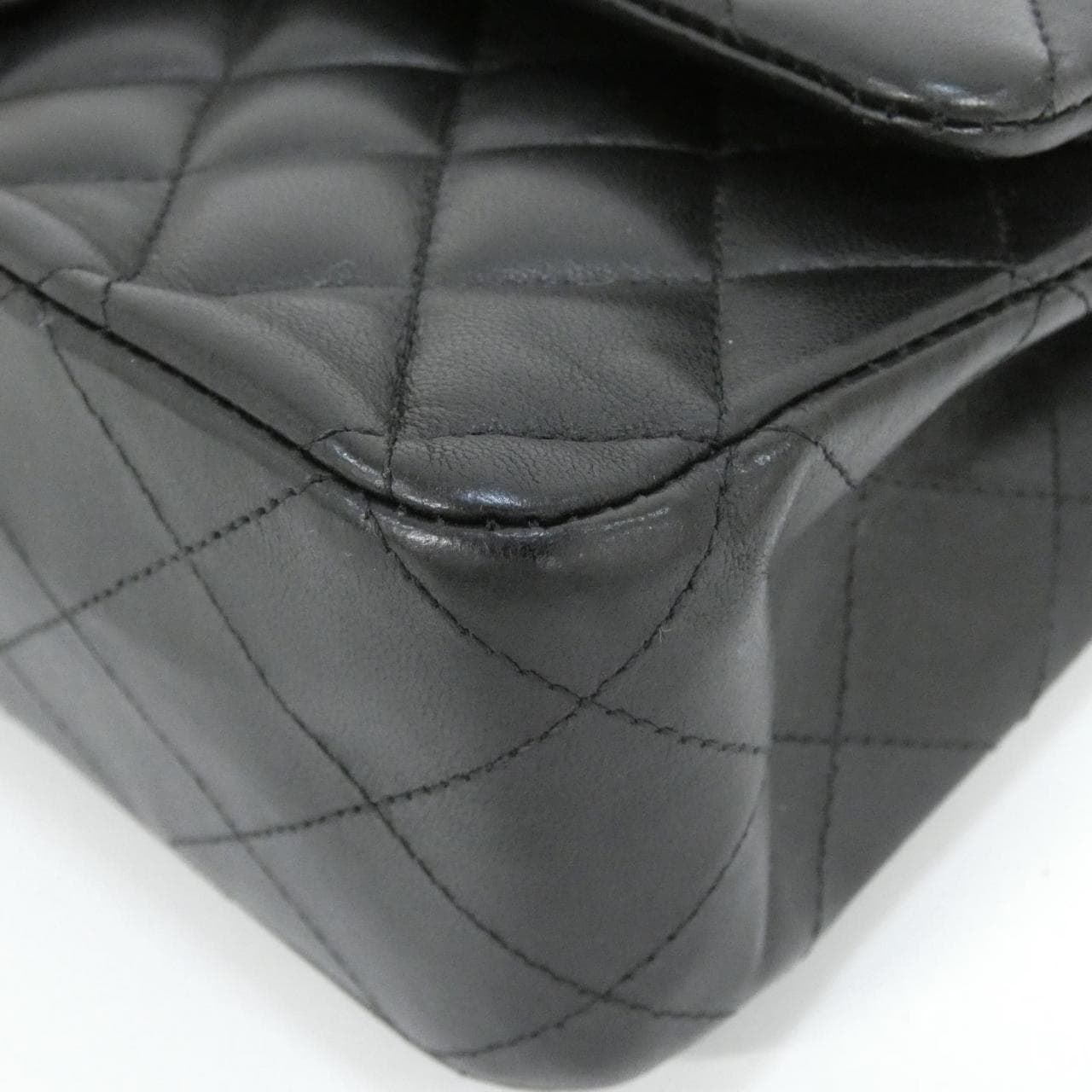 CHANEL Matelasse 1112 Shoulder Bag Lambskin 黑色 羊皮 中古品A - 縮圖 3