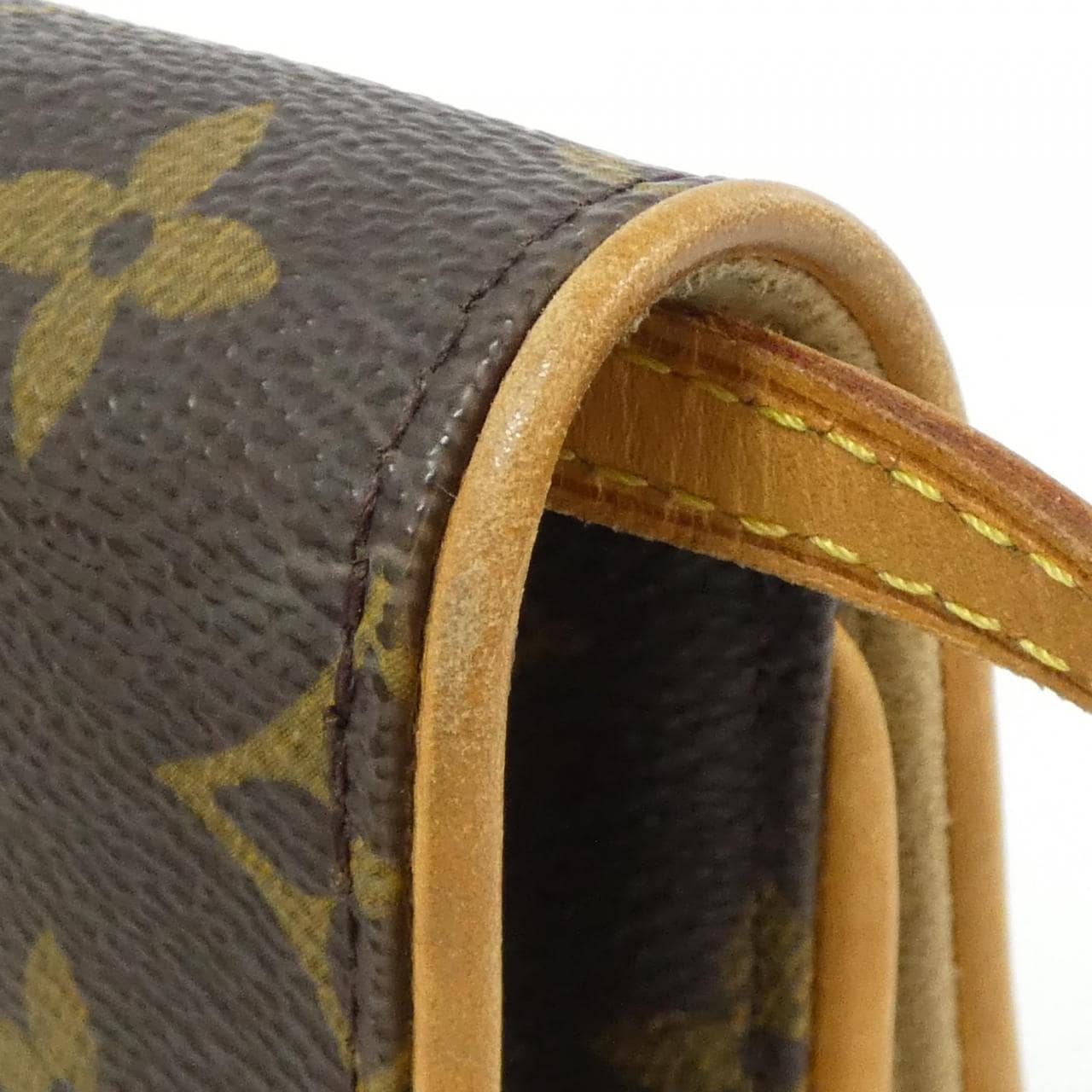 LOUIS VUITTON Pochette M51852 Shoulder Bag Monogram 黑色 Monogram 中古品A - 縮圖 7