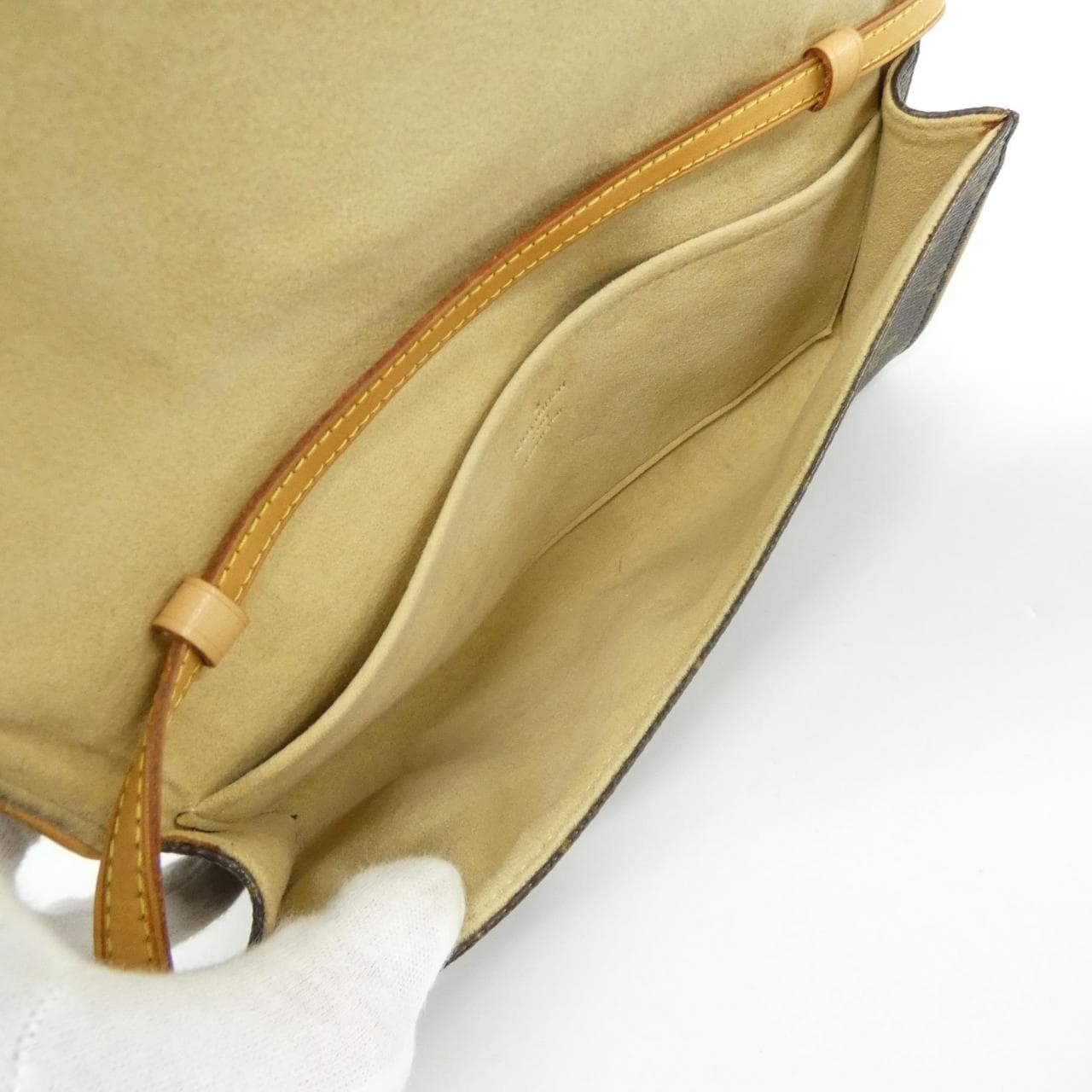 LOUIS VUITTON Pochette M51852 Shoulder Bag Monogram 黑色 Monogram 中古品A - 縮圖 9