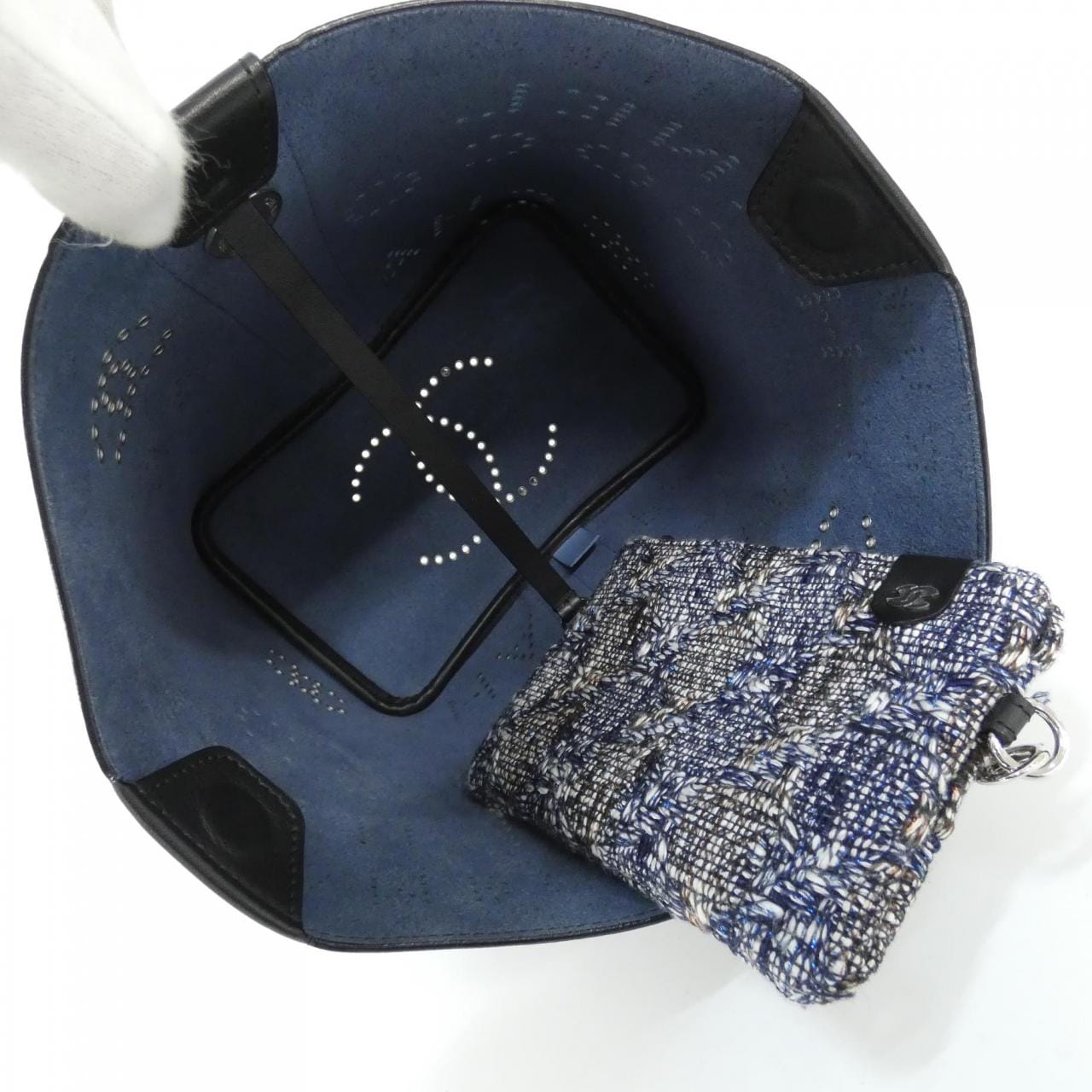 CHANEL AS0304 Handbag Tweed Black Tweed - Thumbnail 6