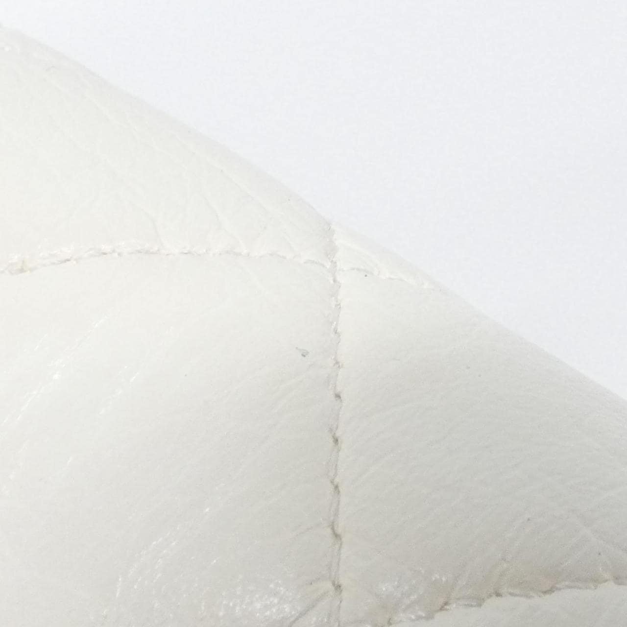 CHANEL Shoulder White - Thumbnail 4