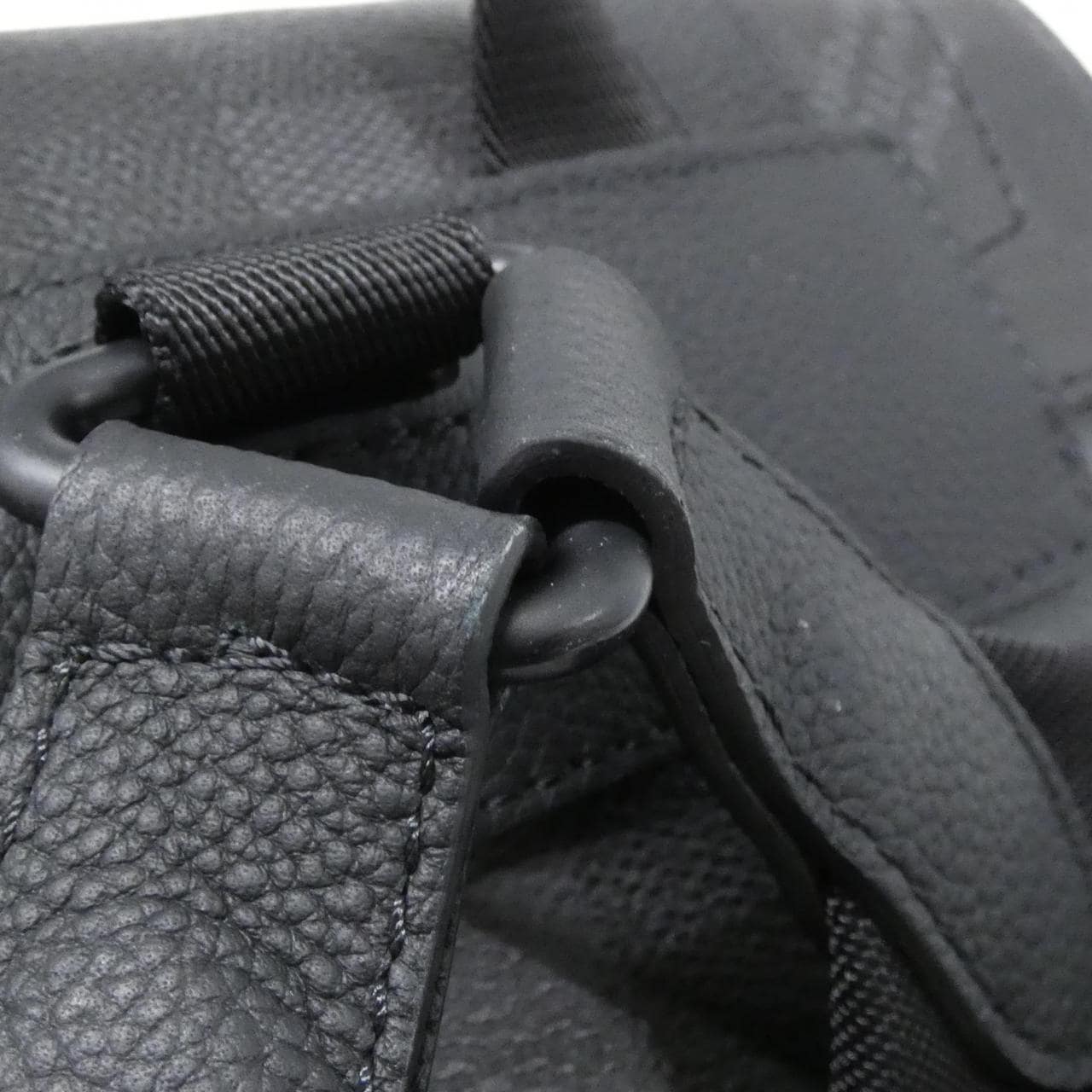 LOUIS VUITTON M14952 Backpack Canvas Black Canvas - Thumbnail 4