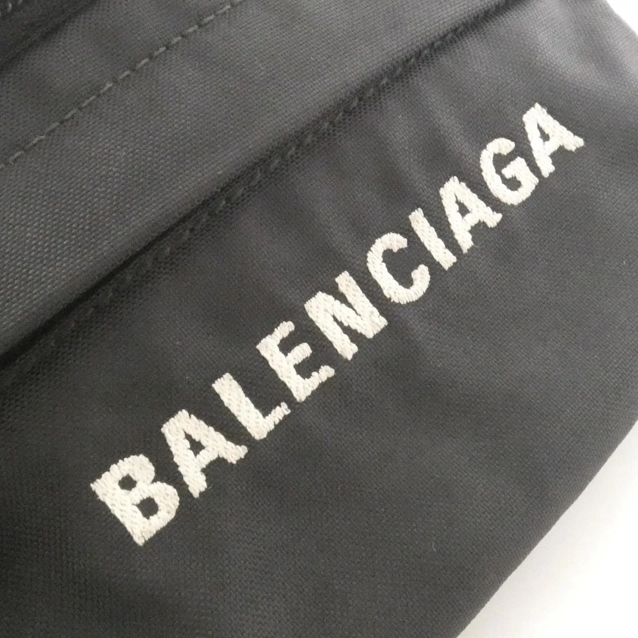BALENCIAGA 569978 HPG1X 腰包 尼龍 黑色 尼龍 中古品B - 縮圖 4