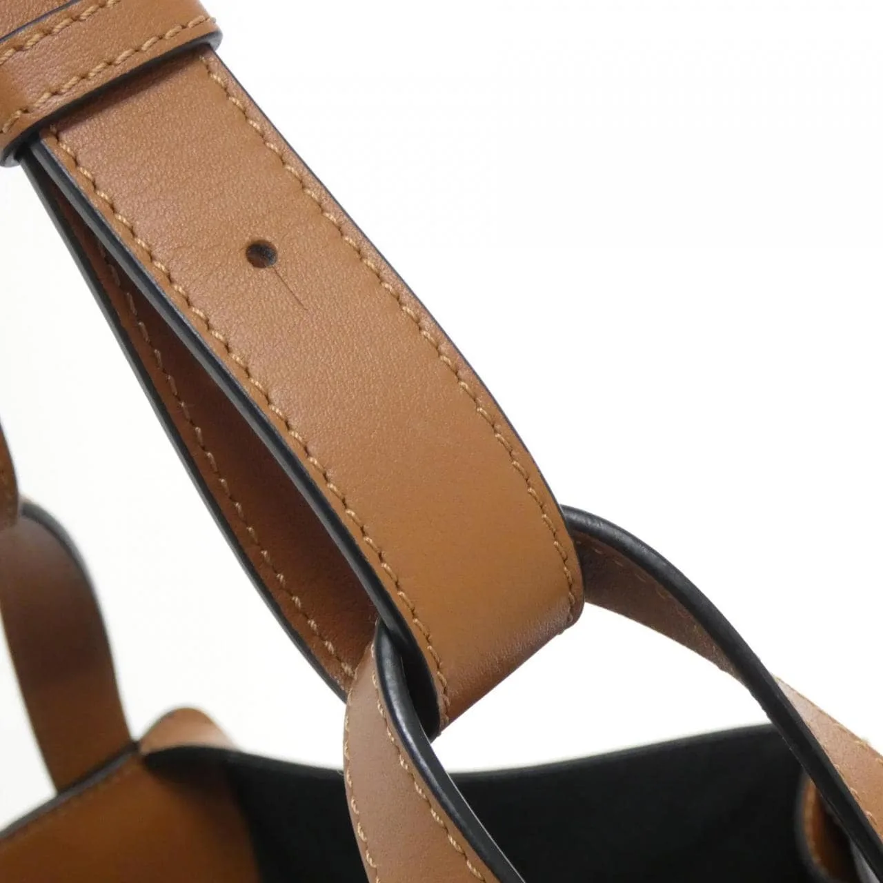 LOEWE Hammock 387 30 S35 Shoulder 黑色 中古品A - 縮圖 8