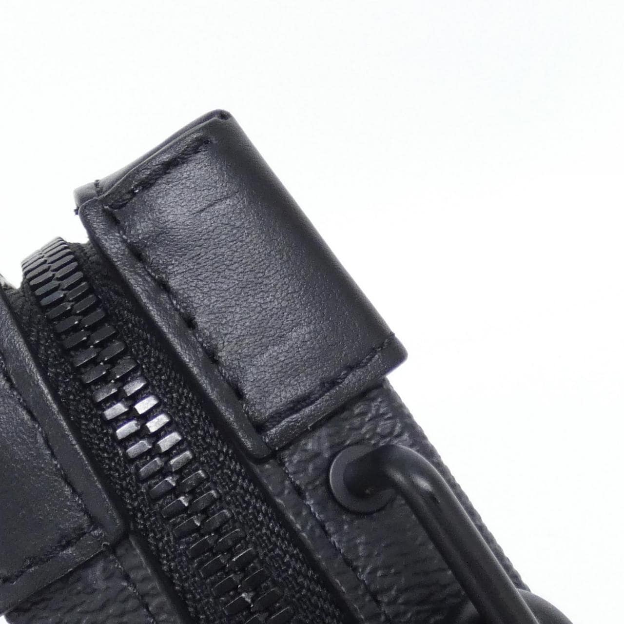 LOUIS VUITTON Soft Trunk M69838 Shoulder Bag Monogram Black Monogram Rank A - Thumbnail 3