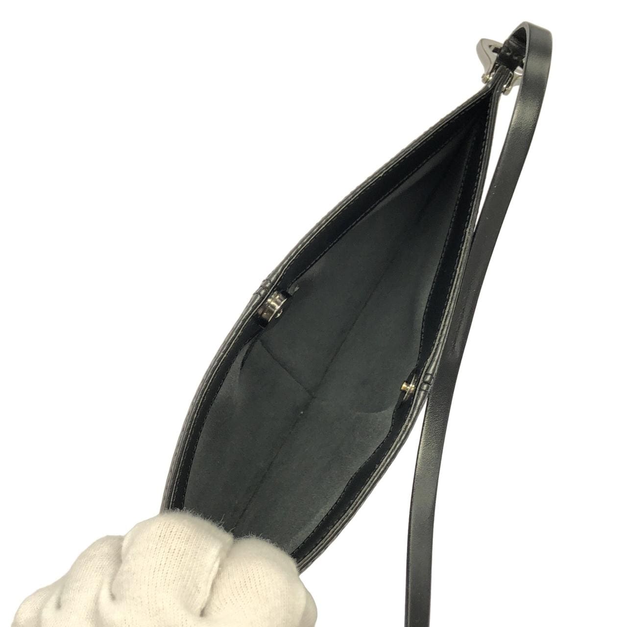 LOUIS VUITTON Pochette M52622 Pochette Epi 黑色 Epi 中古品A - 縮圖 5