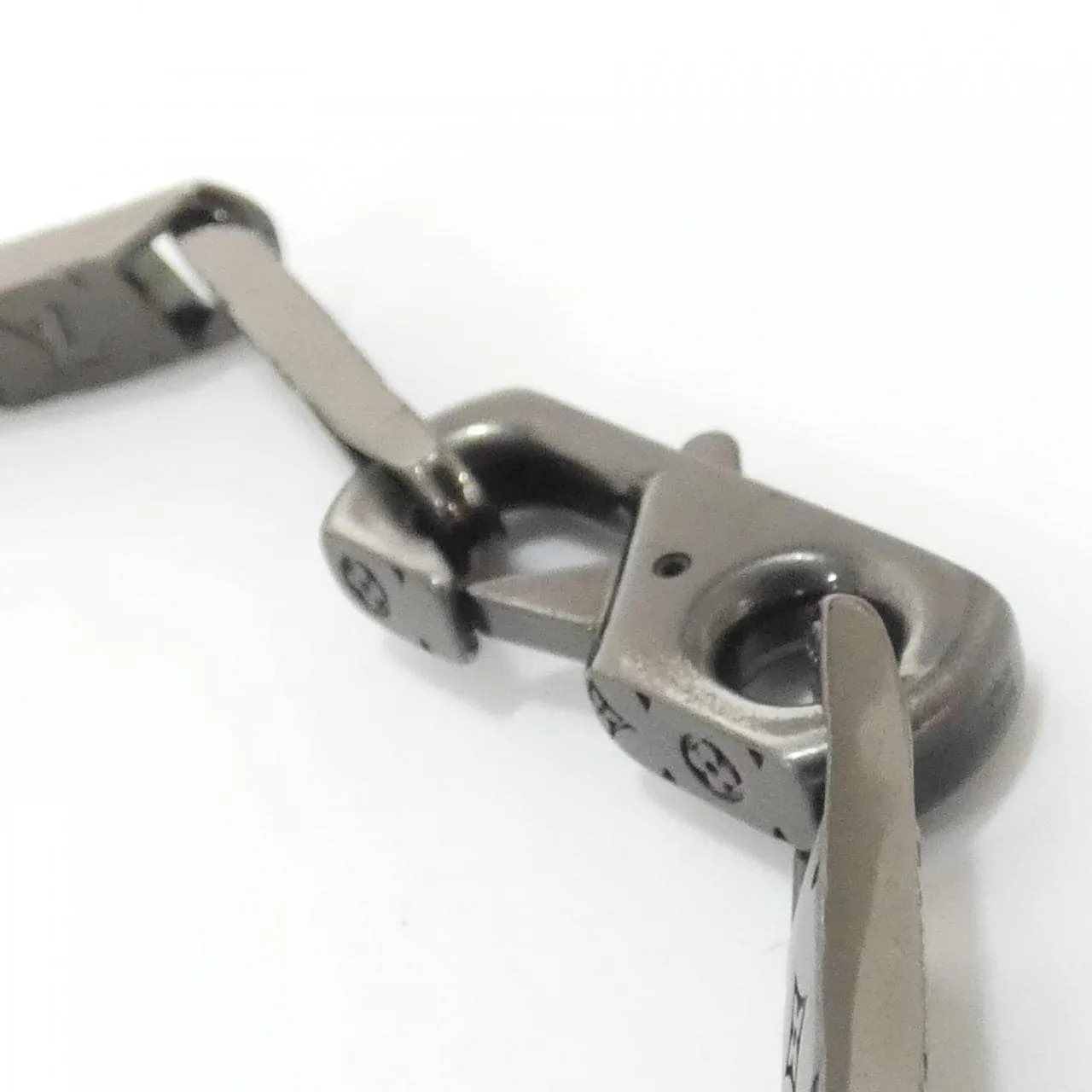 LOUIS VUITTON M1557L Accessories Monogram Silver Monogram Rank A - Thumbnail 4